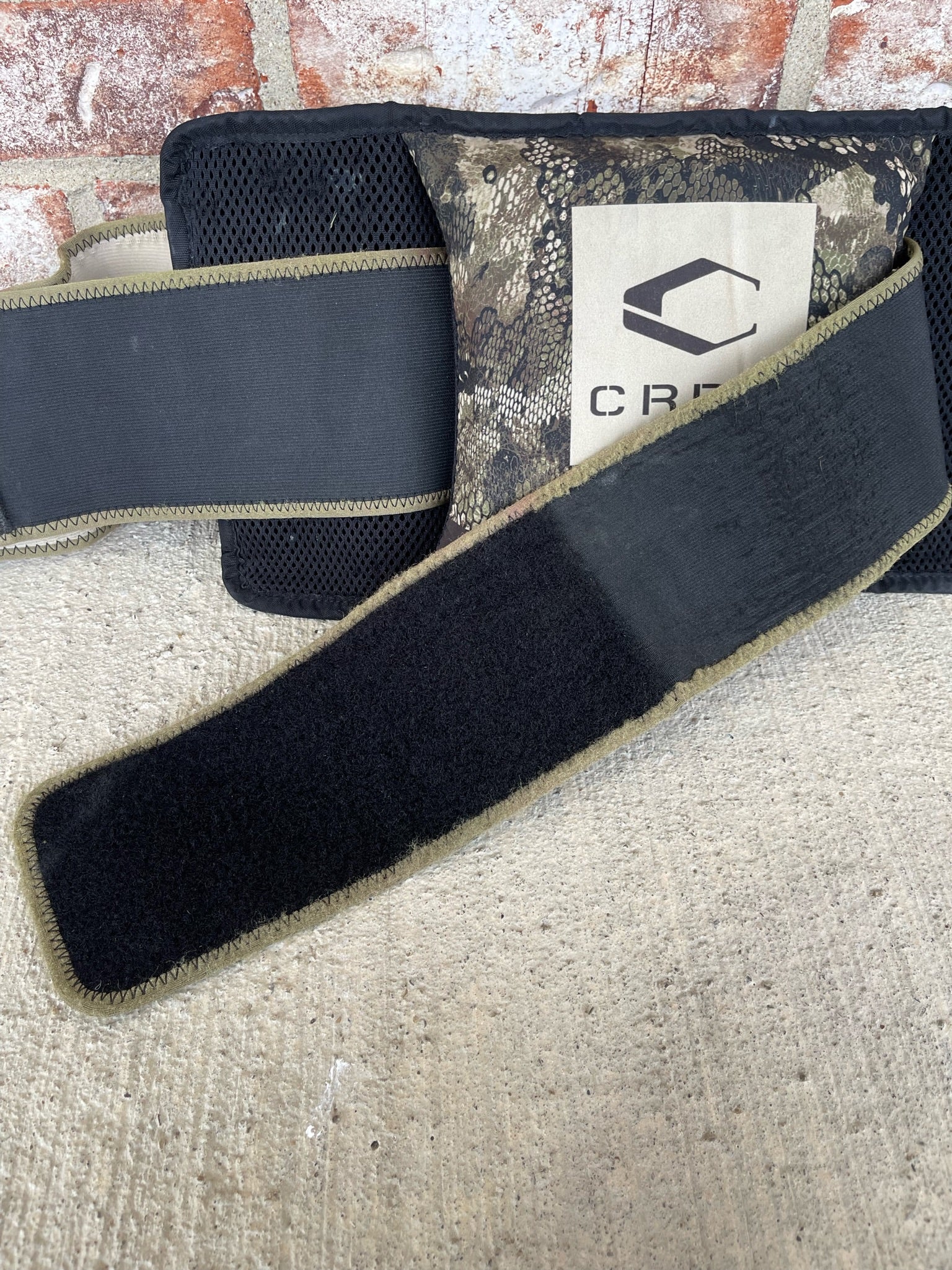 Used Carbon CC 5+8 Harness - Camo - Image 7