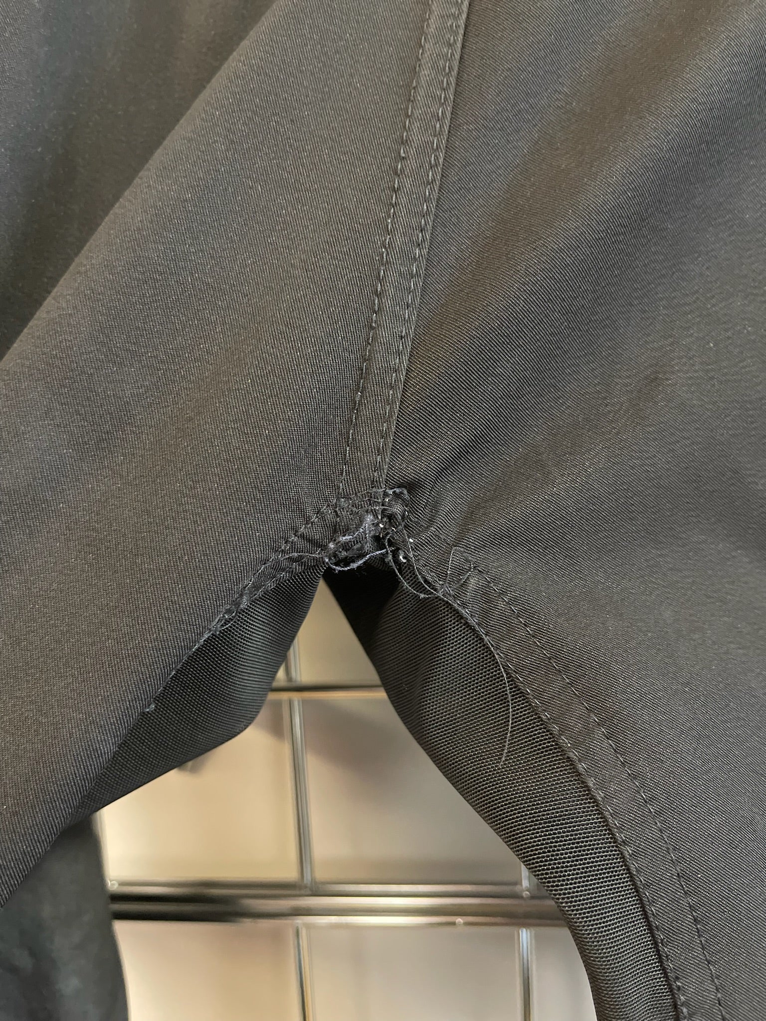 Used Carbon SC 2020 Paintball Pants - Medium - Black/Gray - Image 2