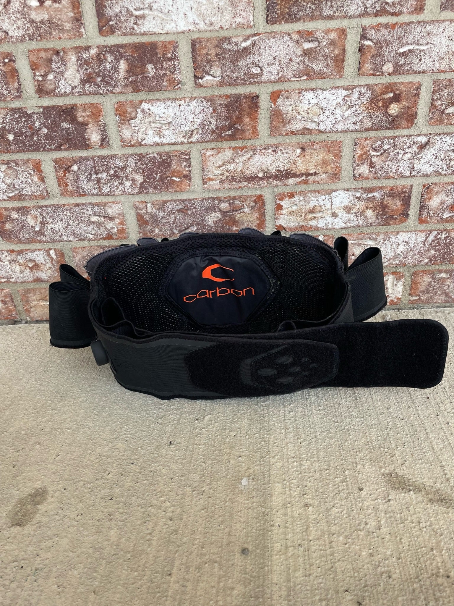 Used Carbon SC Gen 1 Paintball Harness - 5 + 7 - Black w/ Bladder - Image 3