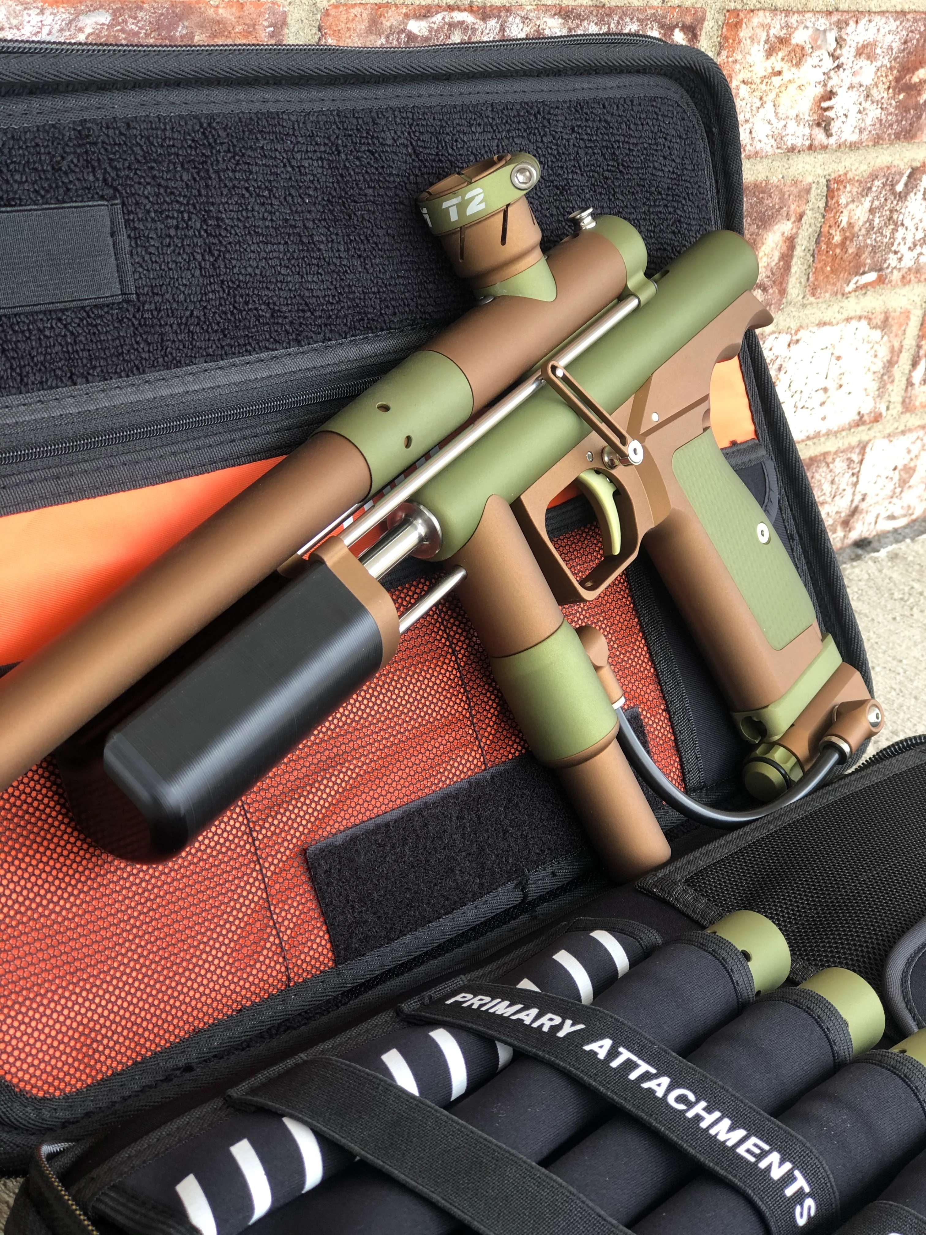 Used CCM T2 Pump Paintball Gun - Dust Brown/Dust Olive - Image 4