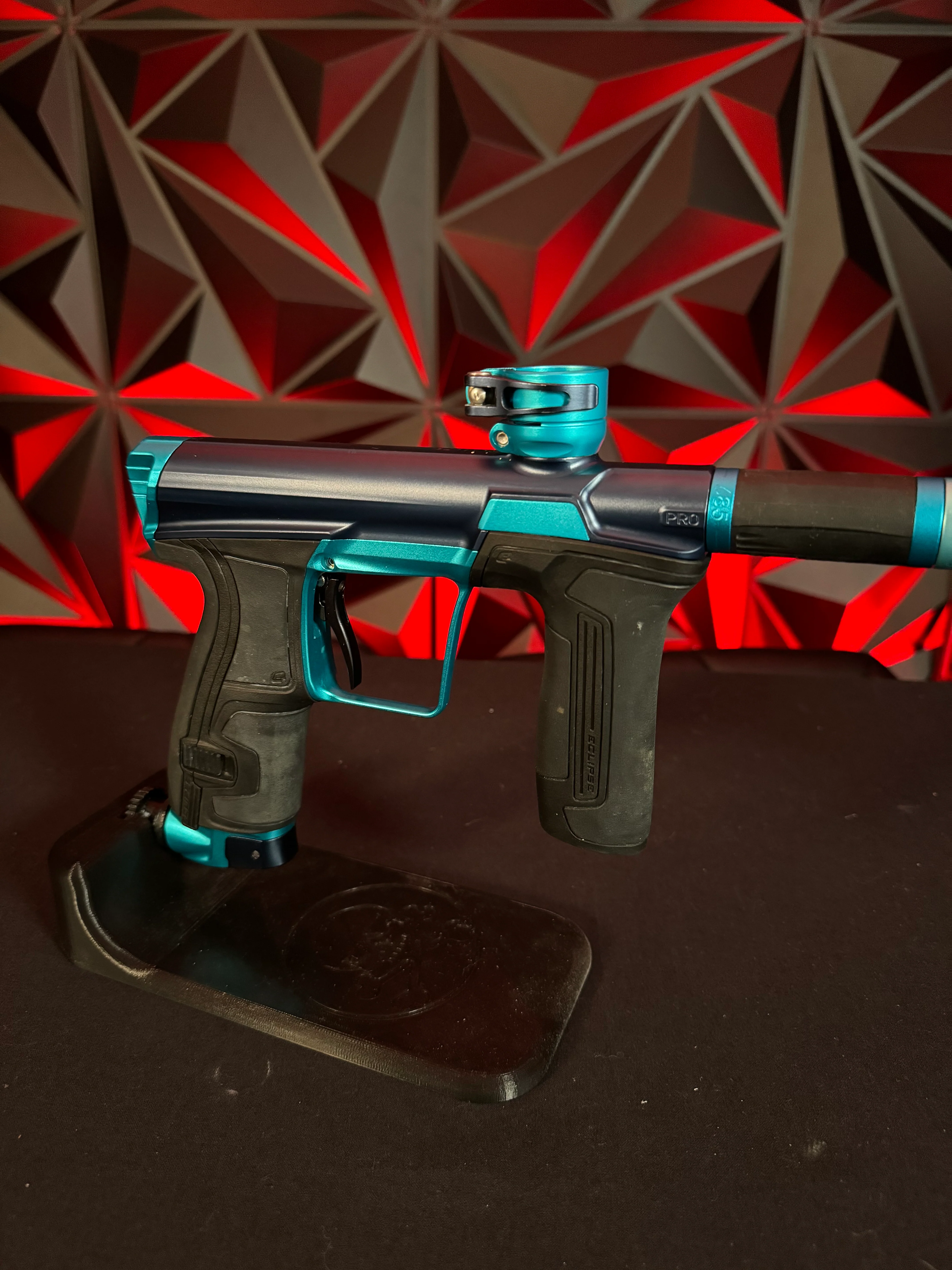 Used CS2 Pro Paintball Gun - Blue/Teal w/ 3 FL Backs - Image 3