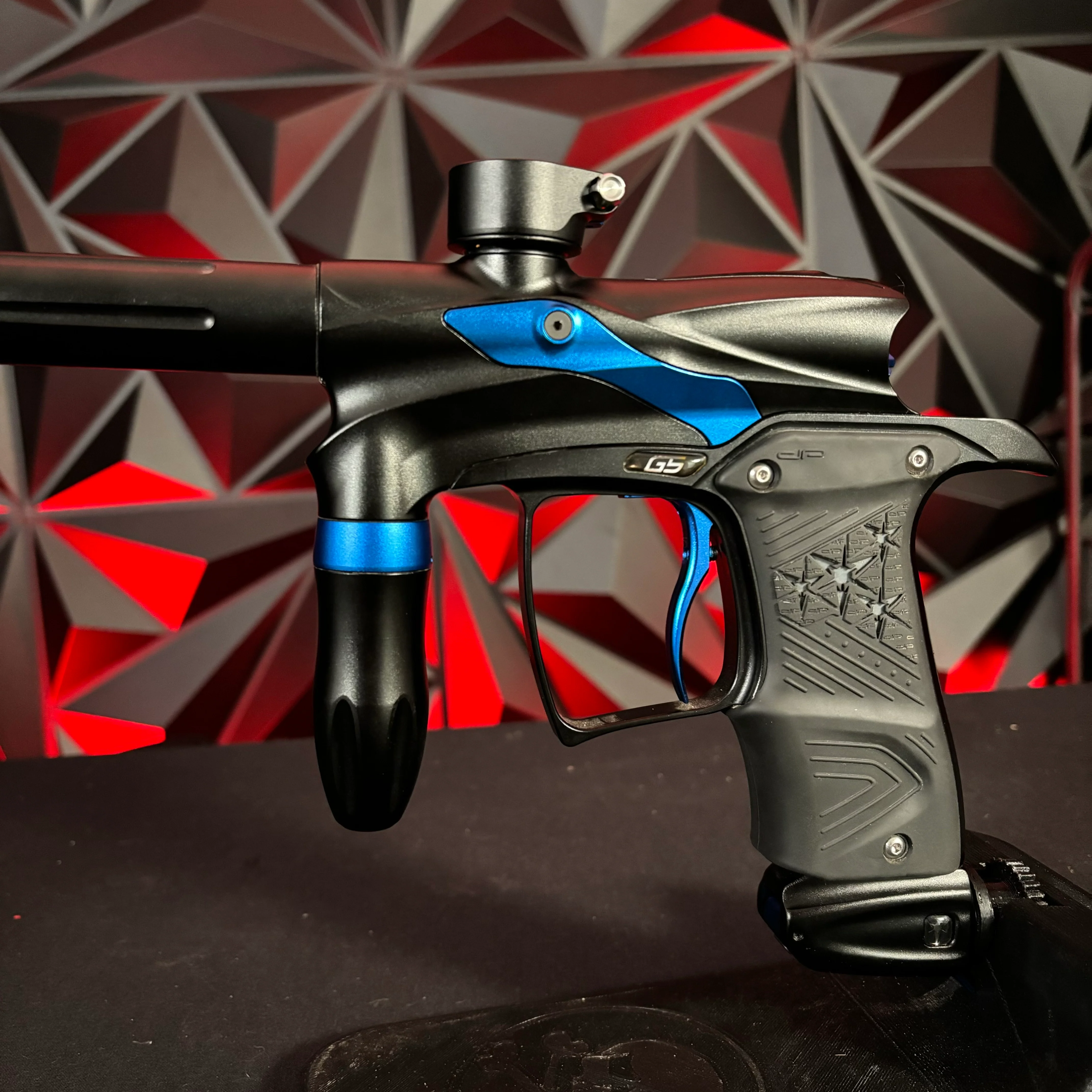 Used Dangerous Power G5 Paintball Gun - Black/Blue - Image 5