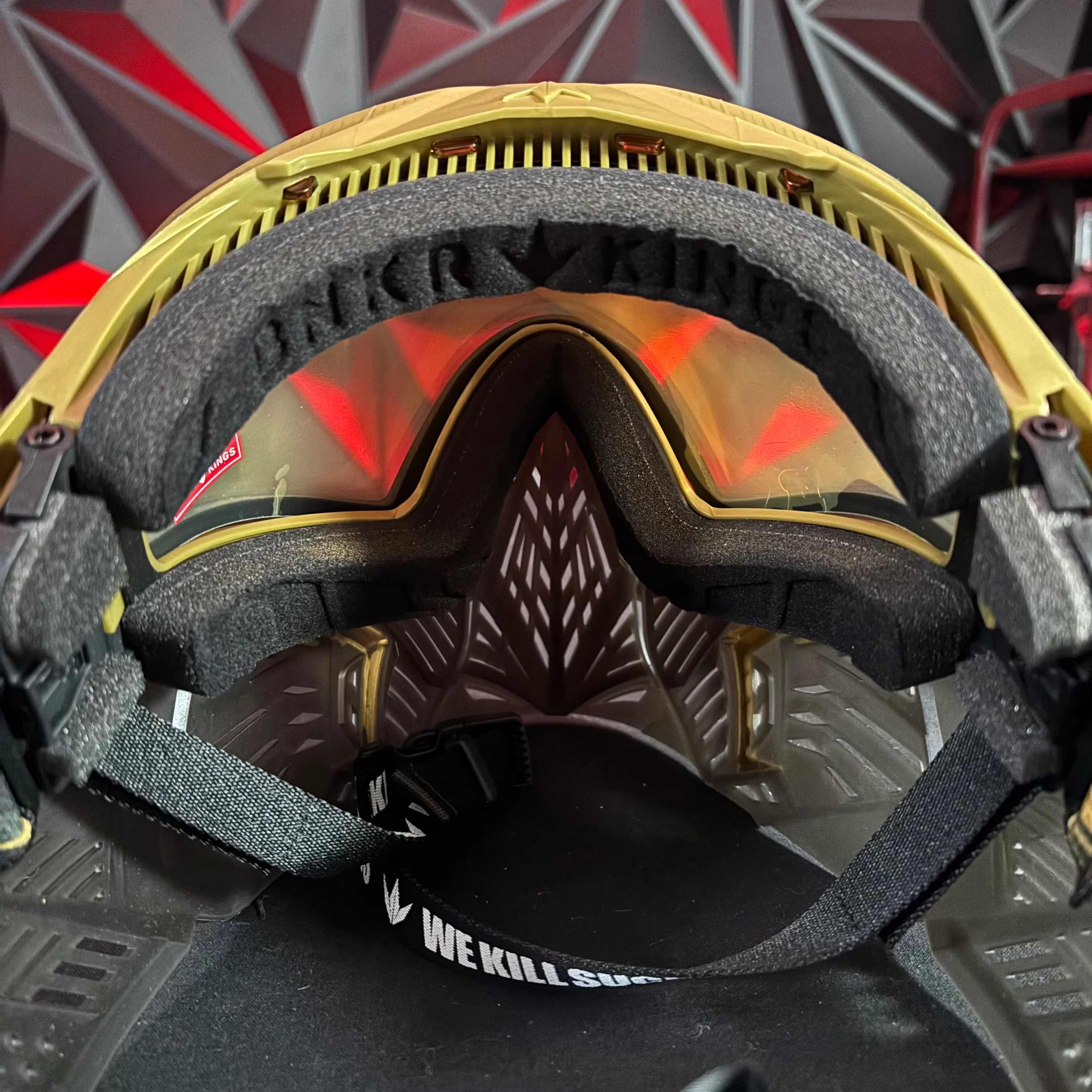 "Used" Display Model Virtue/Bunkerkings Vio/CMD Mask - Black/Gold - Image 4