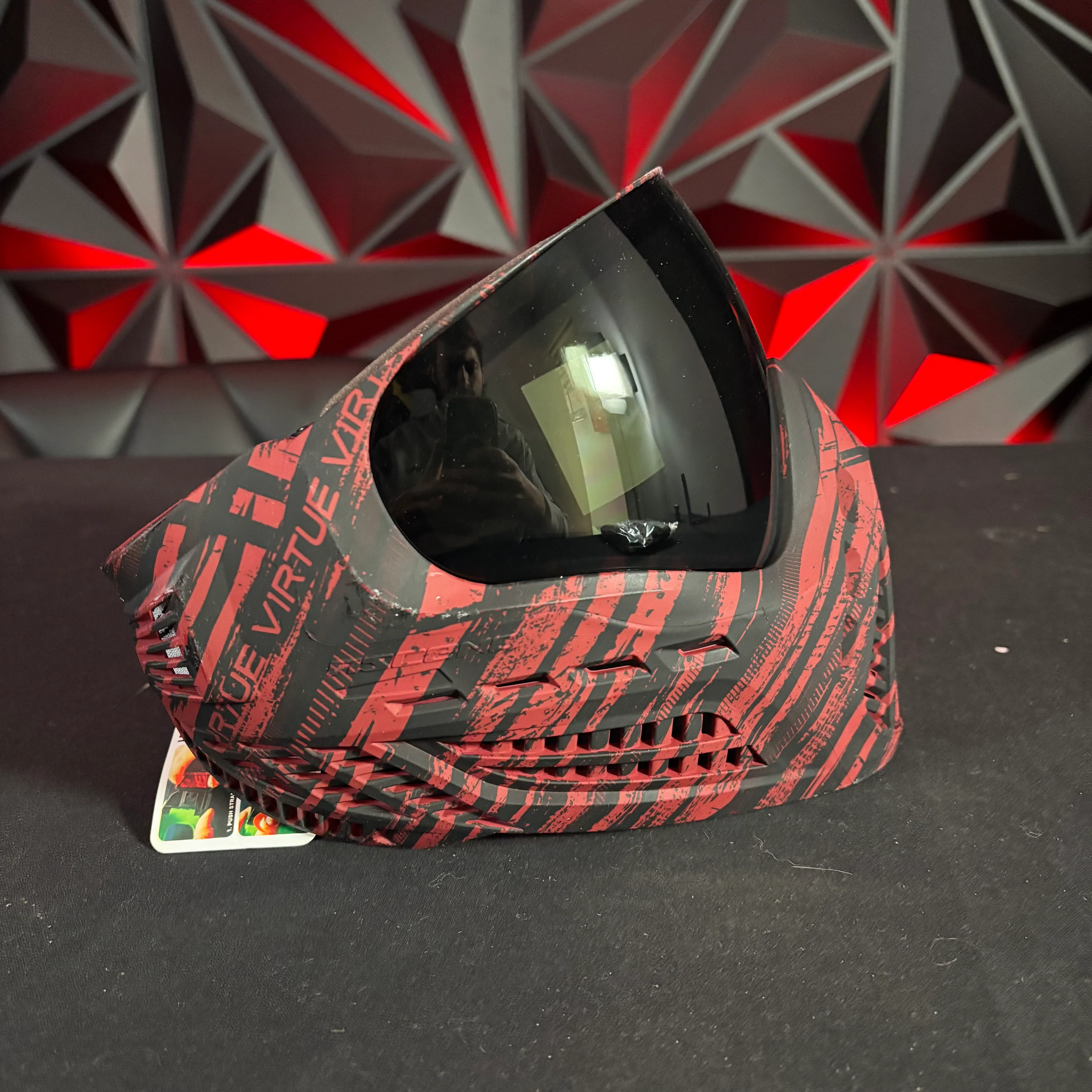 Used *Display* Virtue Vio Ascend Paintball Mask - Graphic Red - Image 2