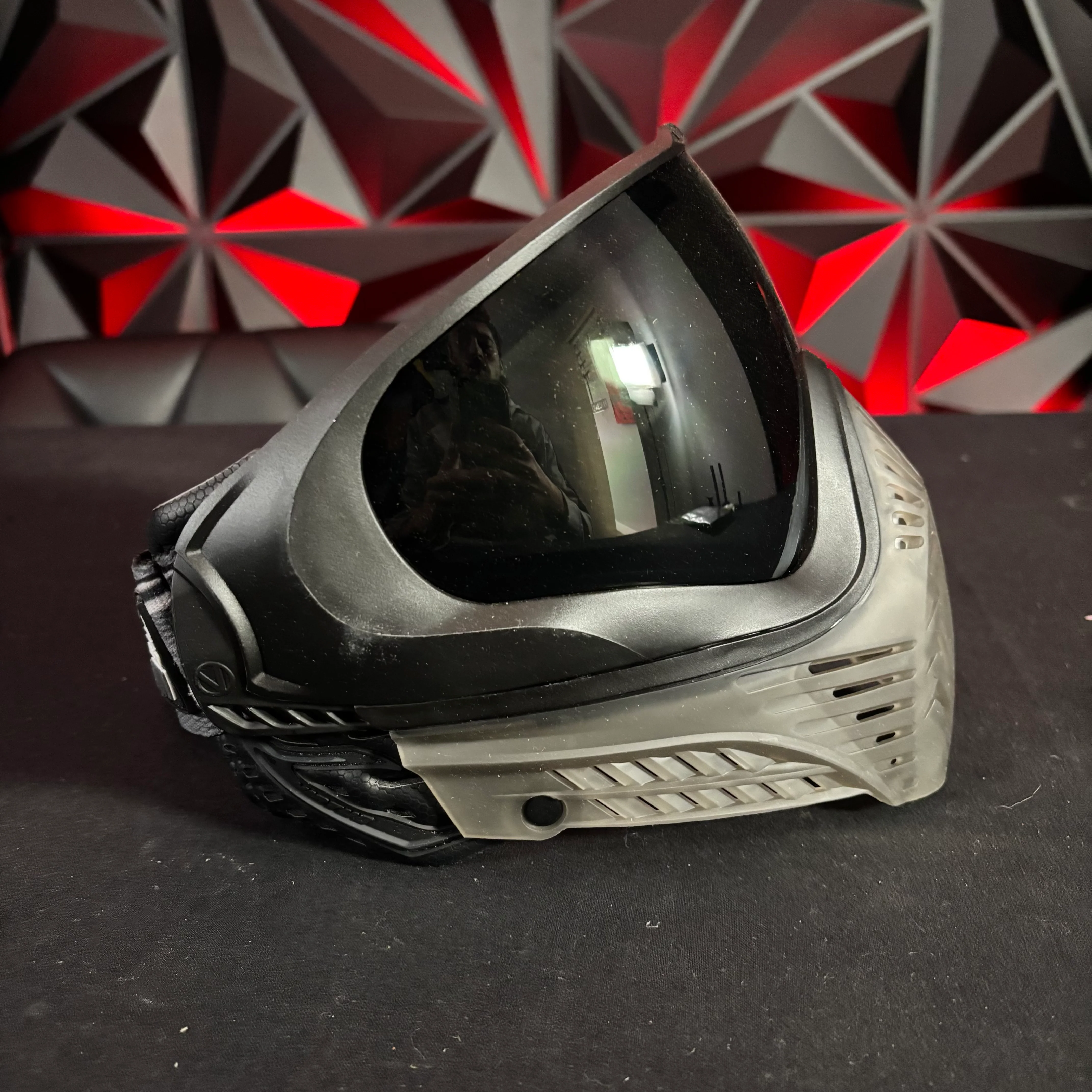 Used *Display* Virtue Vio Extend XS 2 Paintball Mask - Clear - Image 2