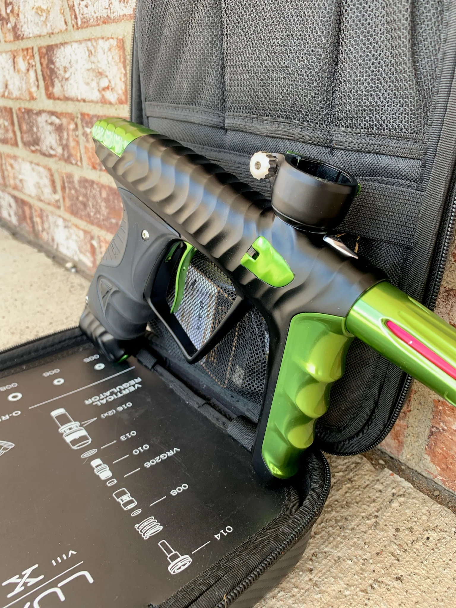 Used DLX HK Army Ripper Luxe X Paintball Gun - Black / Green - Image 2