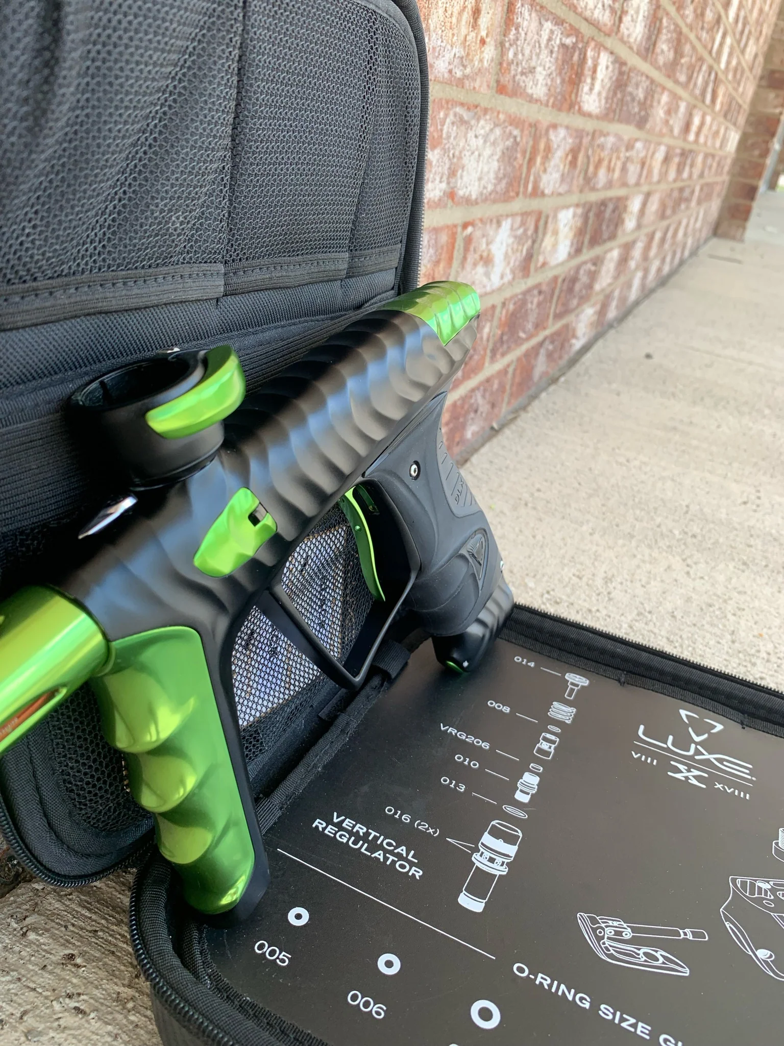 Used DLX HK Army Ripper Luxe X Paintball Gun - Black / Green - Image 3