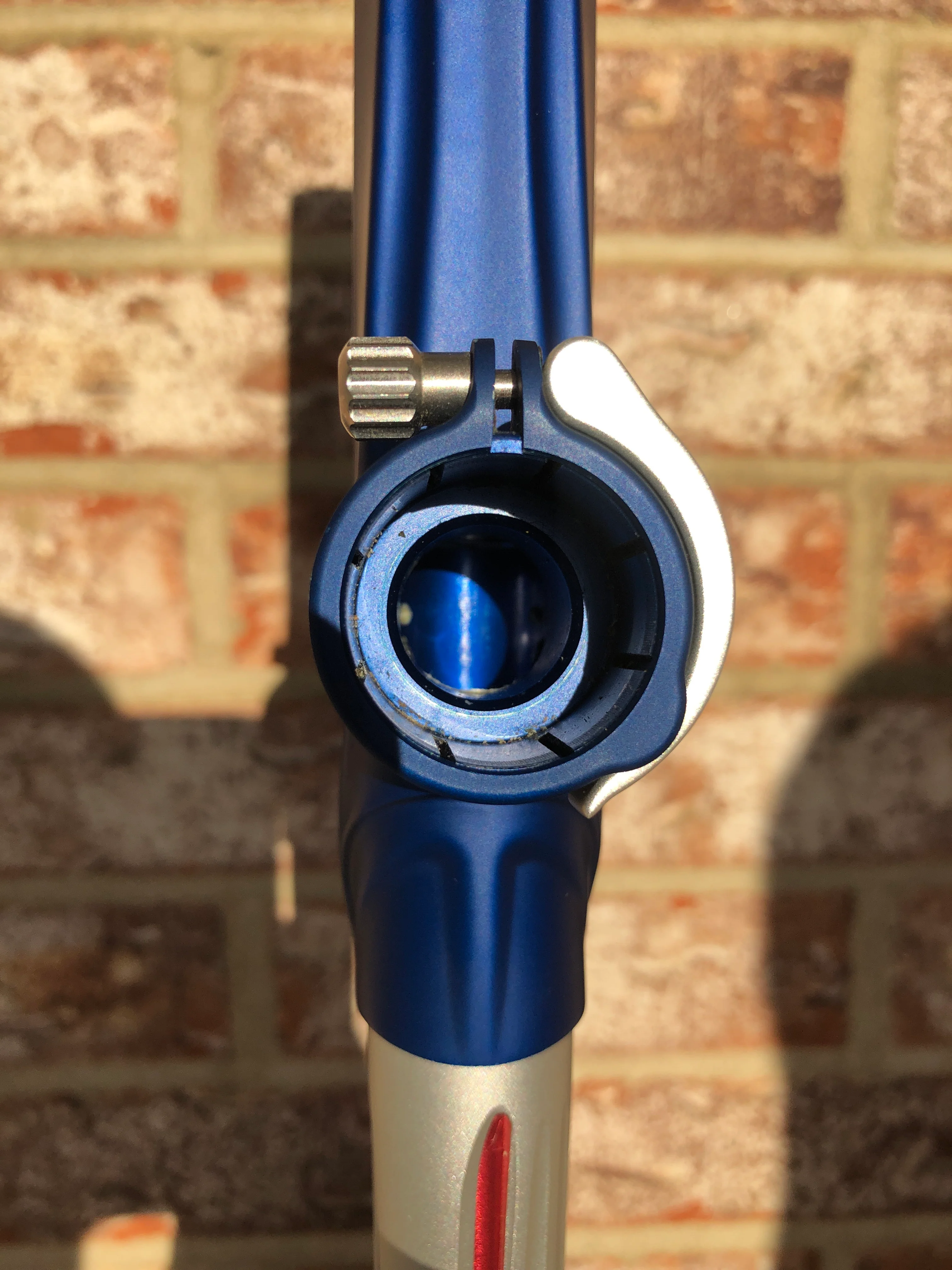 Used DLX Luxe 2.0 Oled Paintball Gun - Blue / Silver - Image 6