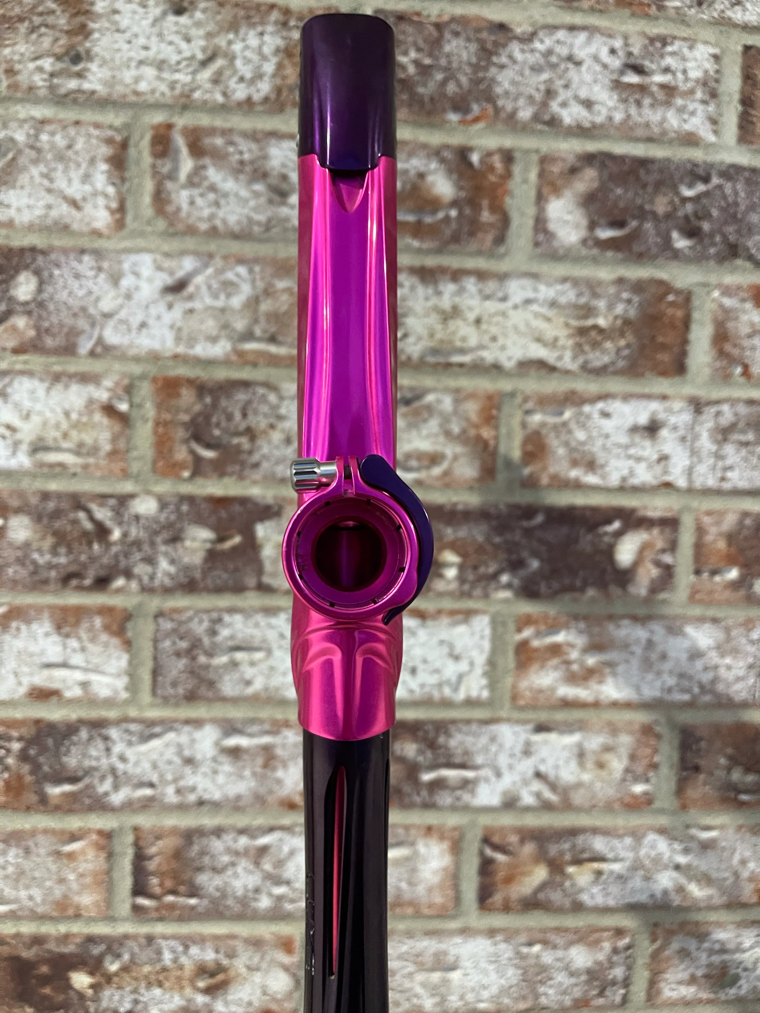 Used DLX Luxe 2.0 Oled Paintball Gun - Pink / Purple - Image 6