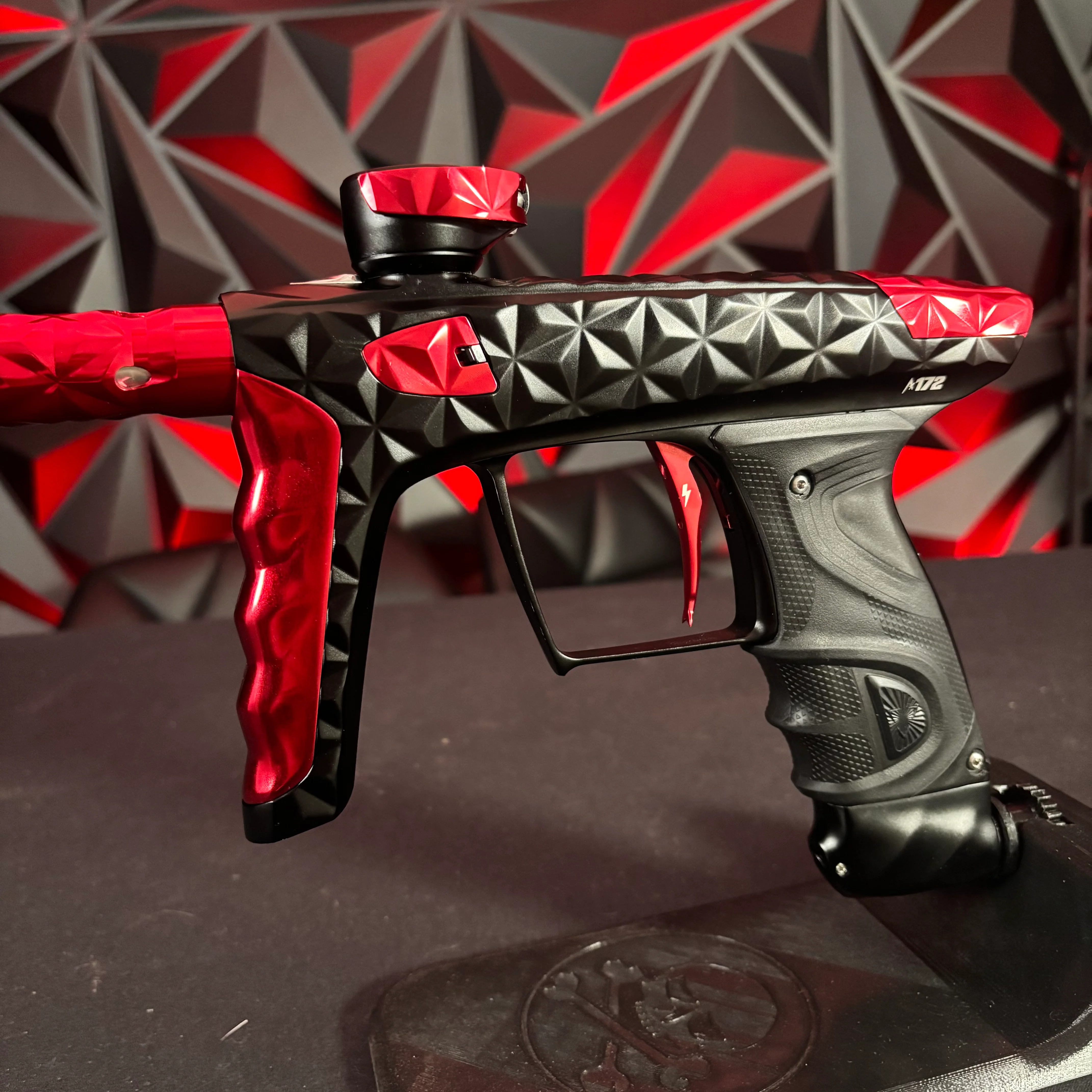 Used DLX LUXE "Adrenaline" TM40 Paintball Gun - Black/ Red - Image 5