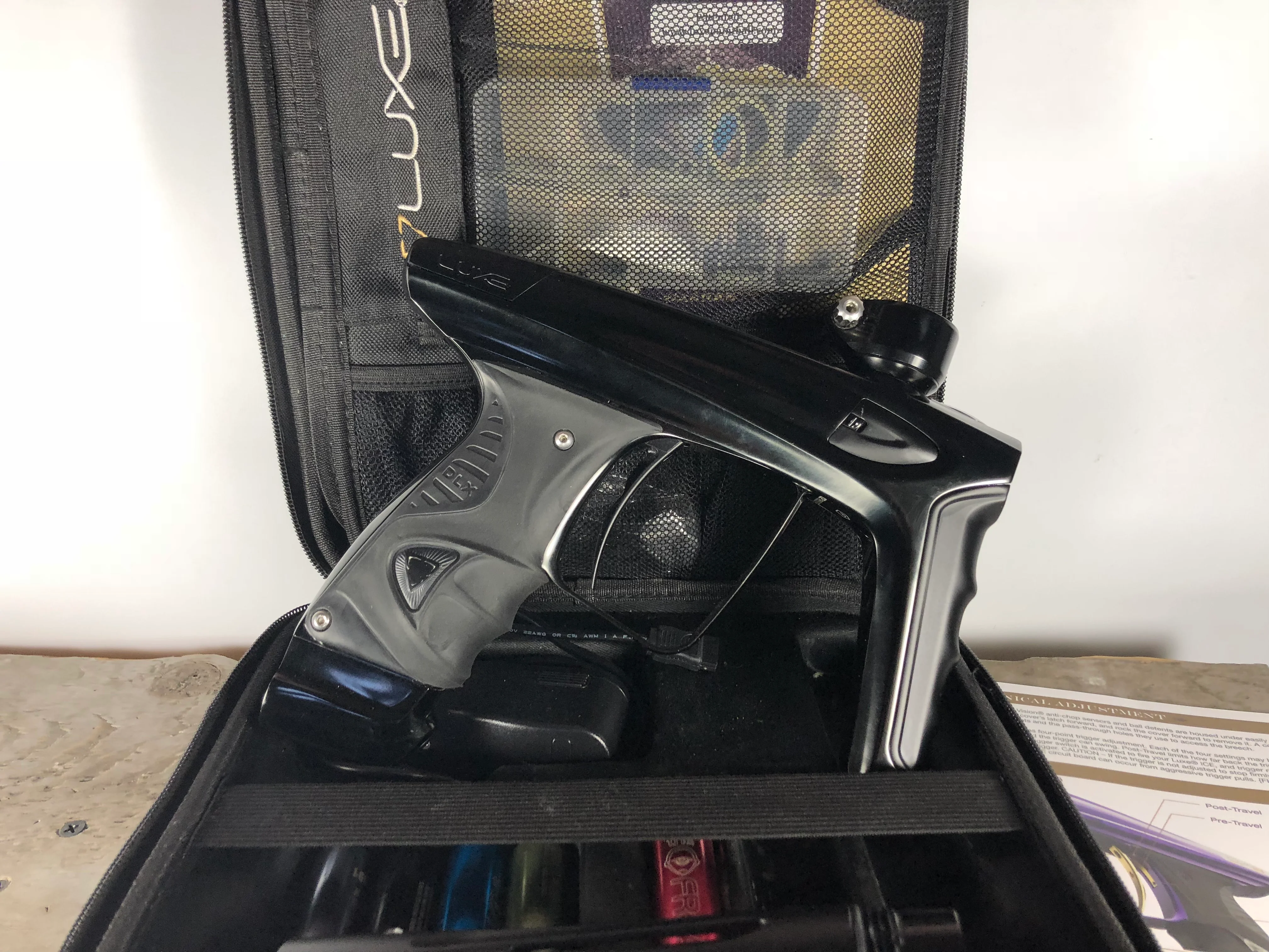 Used DLX Luxe Ice - Black on black - Image 4
