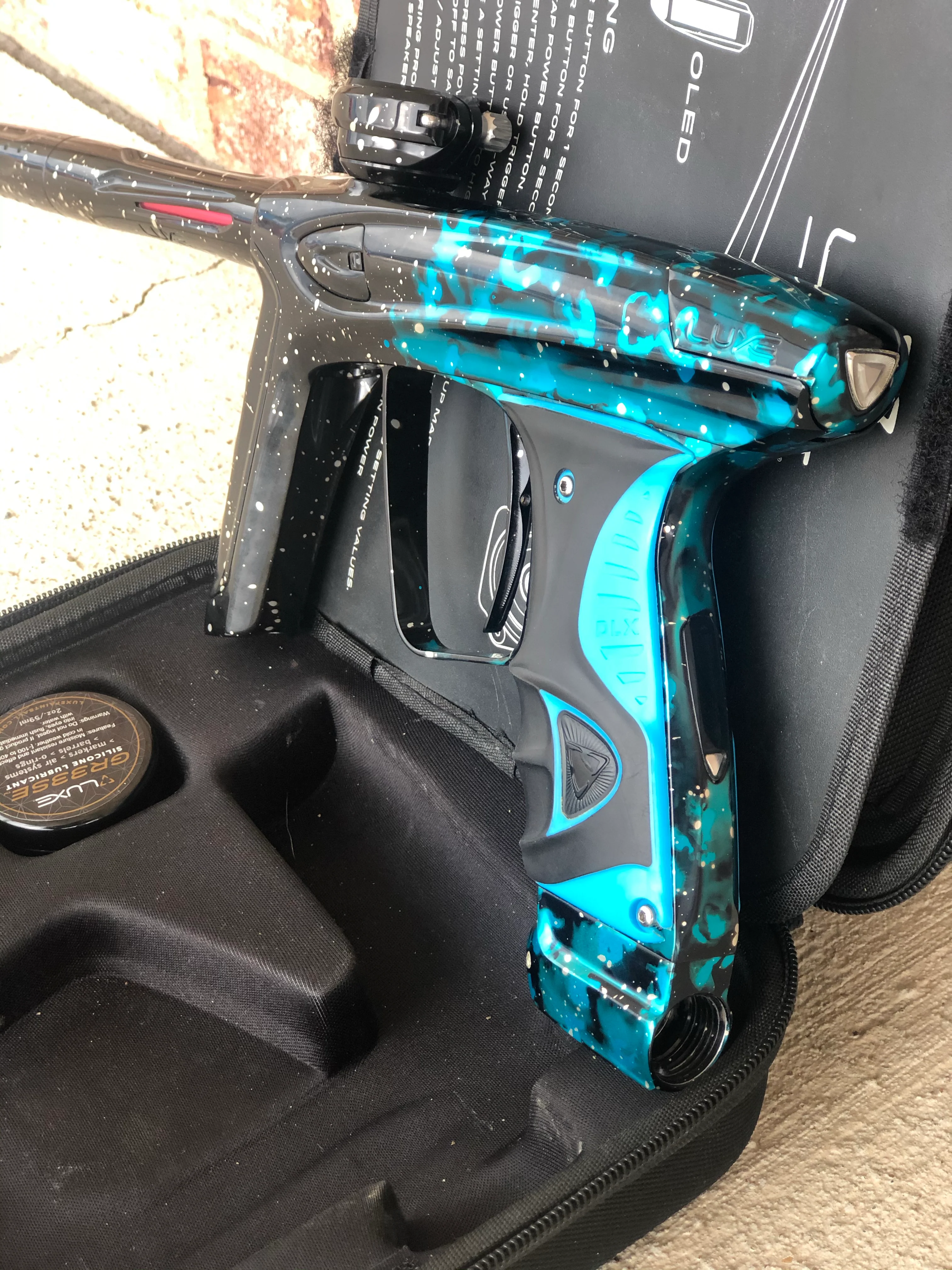 Used DLX Luxe Ice Paintball Gun - Blue Galaxy - Image 2