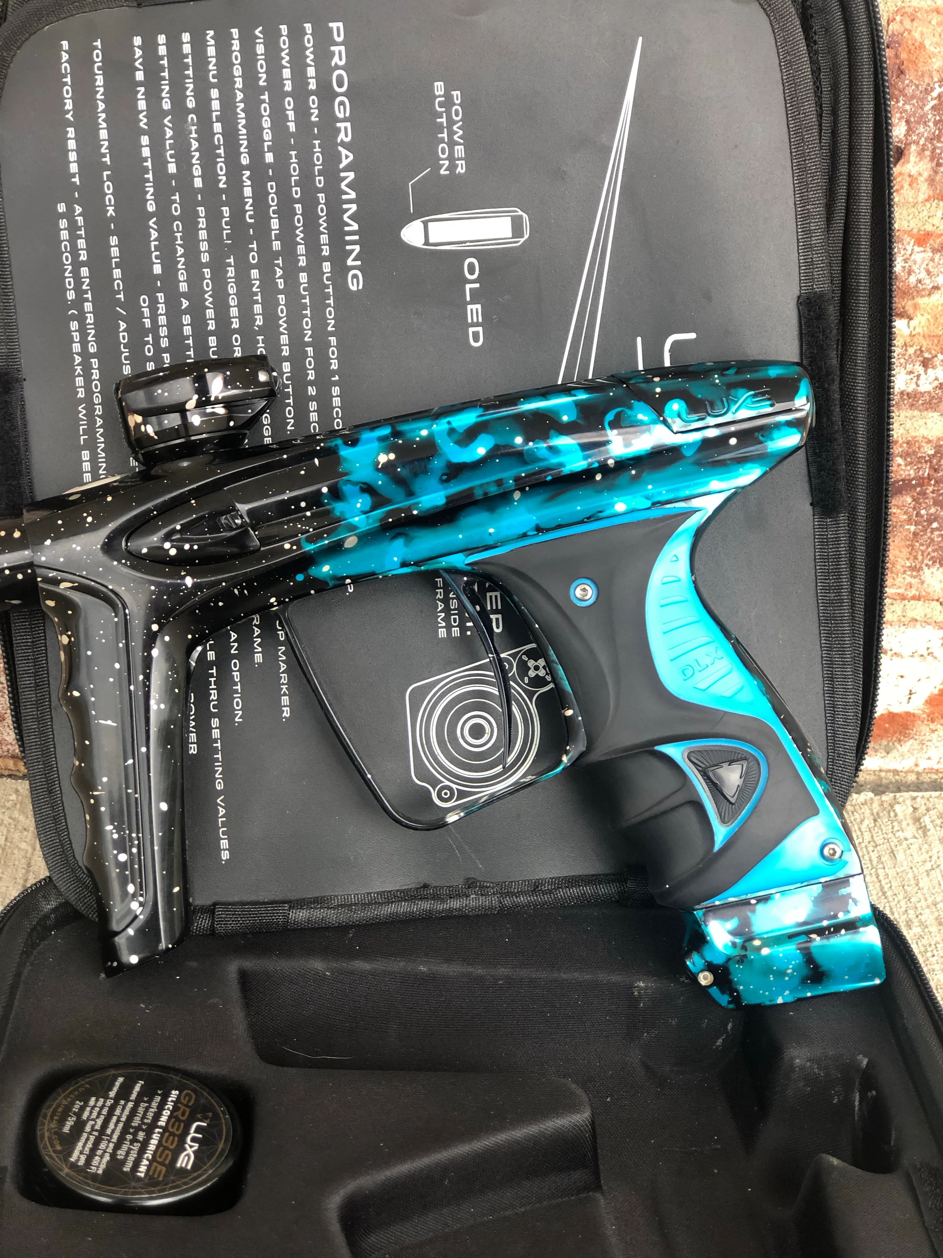 Used DLX Luxe Ice Paintball Gun - Blue Galaxy - Image 4