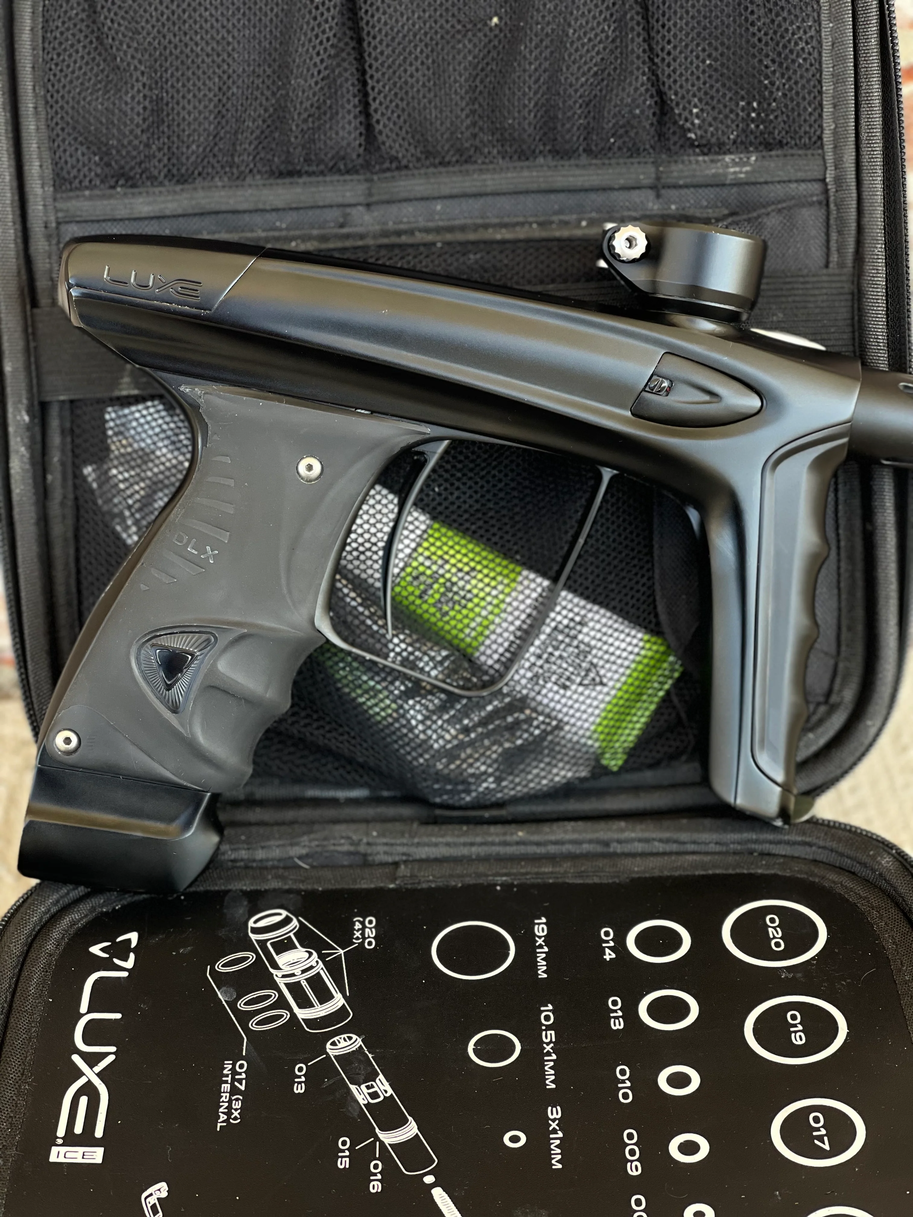 Used DLX Luxe Ice Paintball Gun - Dust Black - Image 5