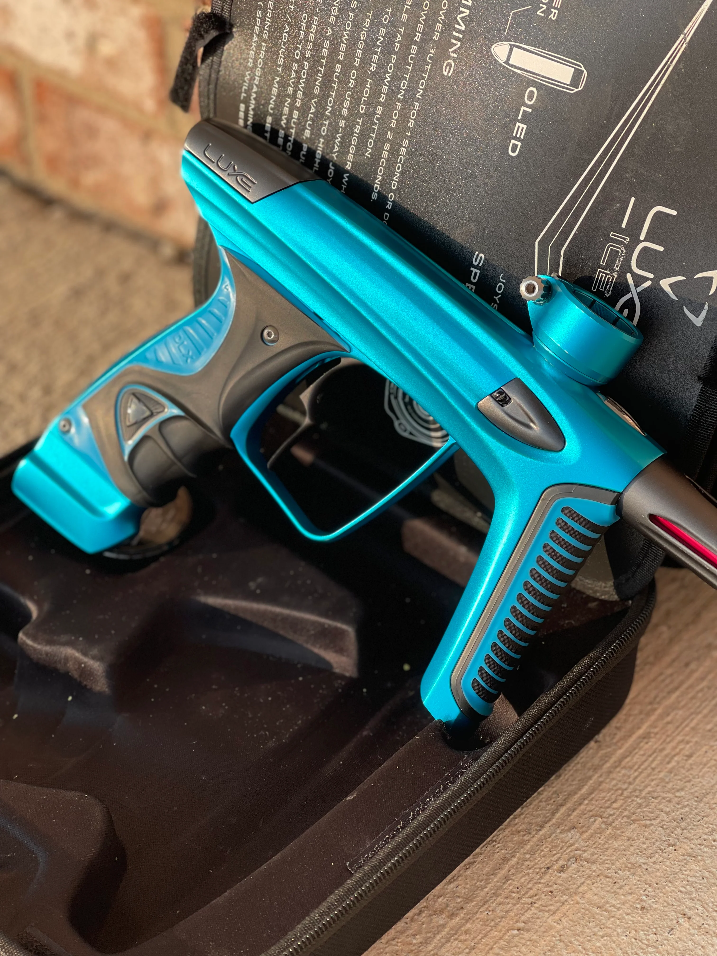 Used DLX Luxe Ice Paintball Gun - Dust Blue/Dust Pewter - Image 2
