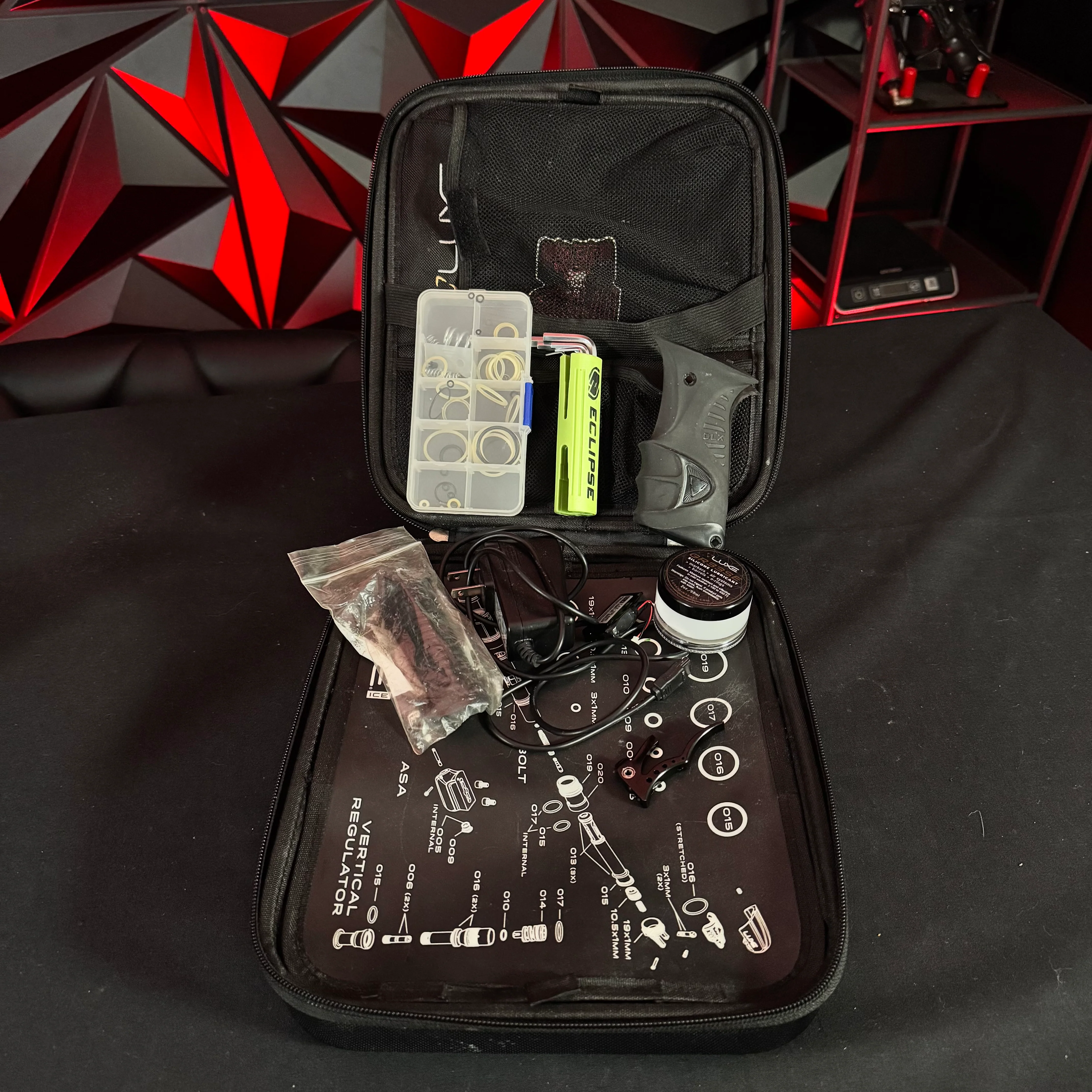 Used DLX Luxe Ice Paintball Gun - Dust Gold/Silver w/ Deuce Trigger, Rubber Front & Back grip, & Extra Battery - Image 8