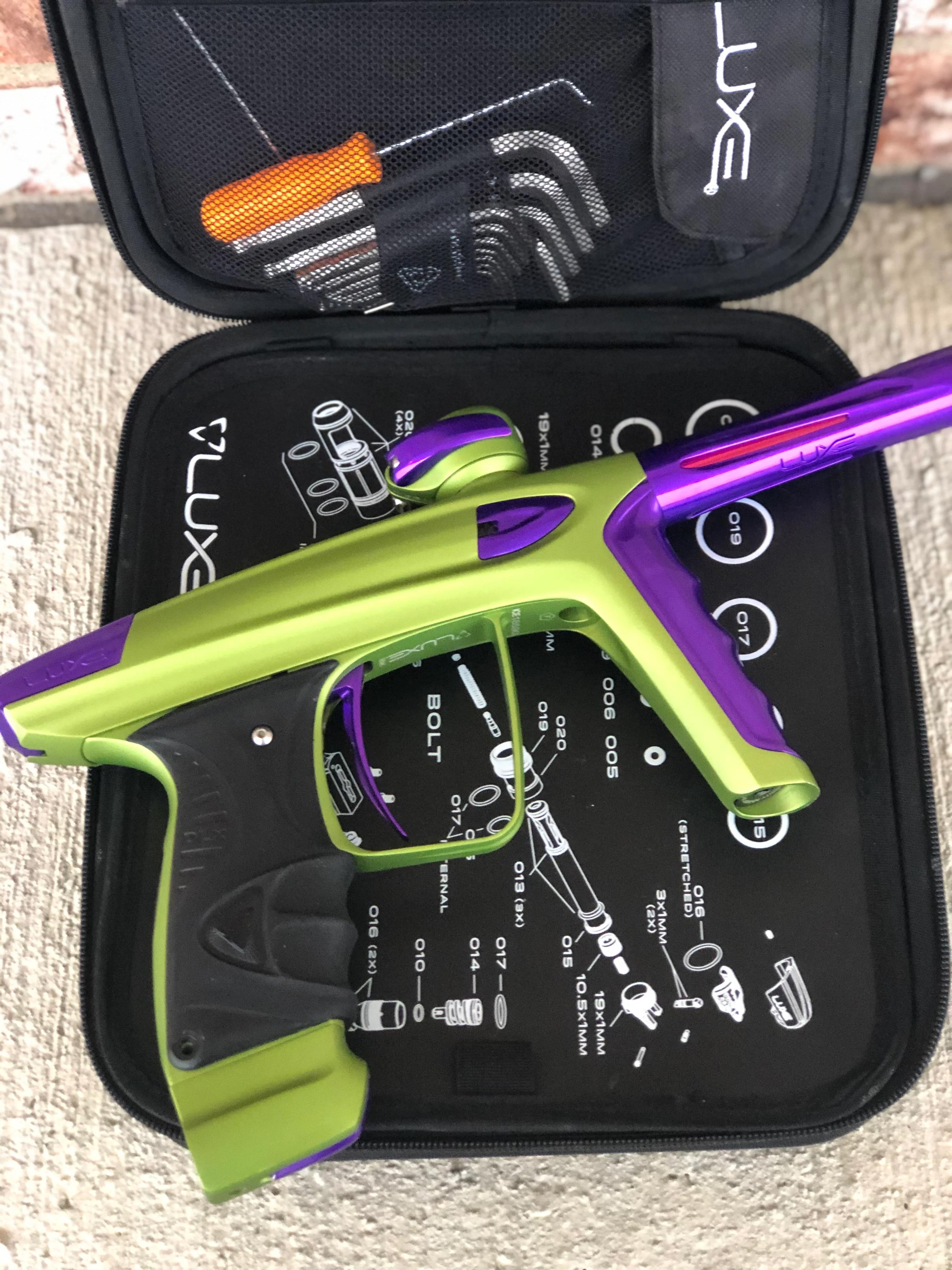 Used DLX Luxe ICE Paintball Gun - Dust Green w/ Purple - Image 2
