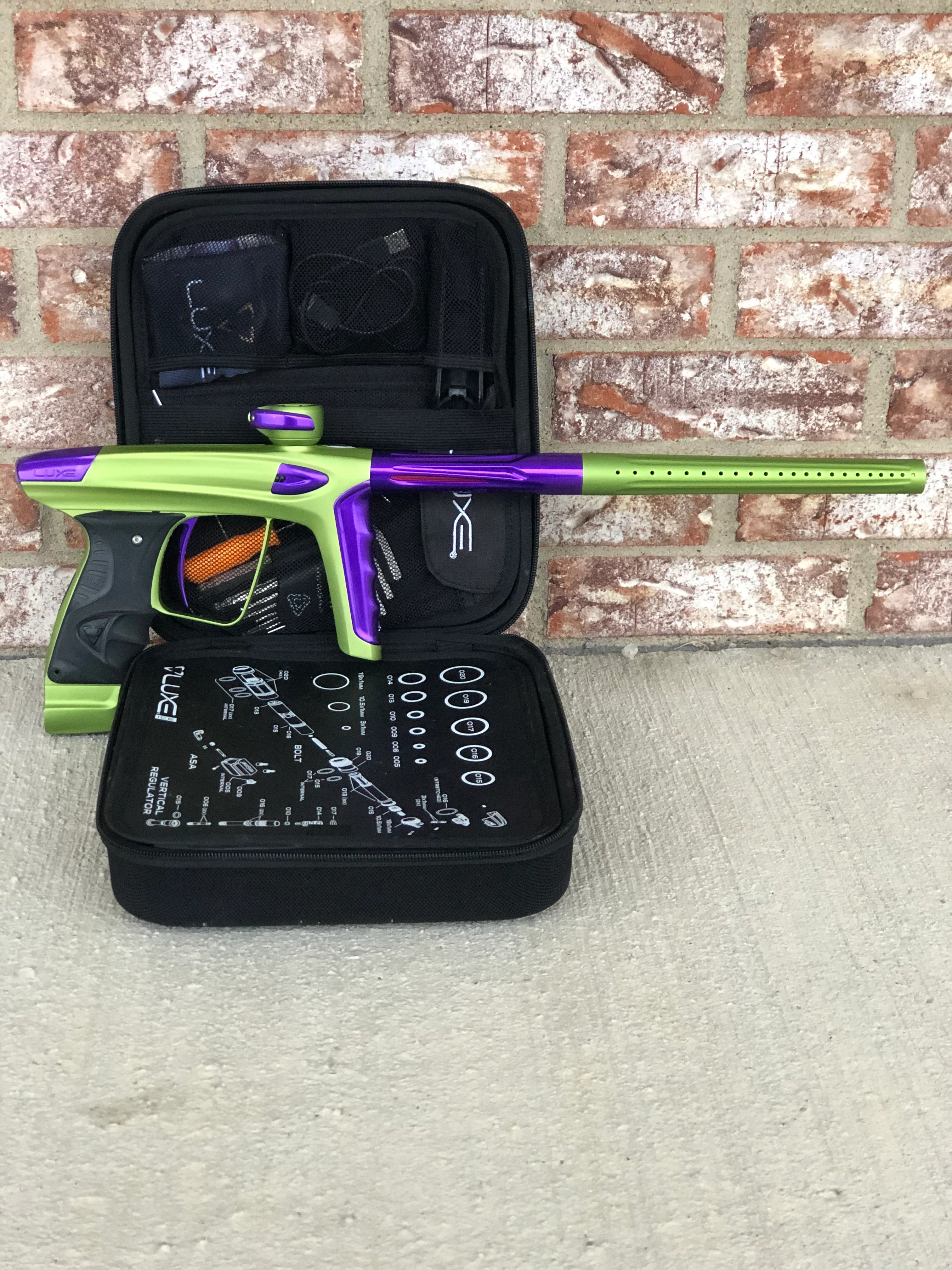 Used DLX Luxe ICE Paintball Gun - Dust Green w/ Purple - Image 5