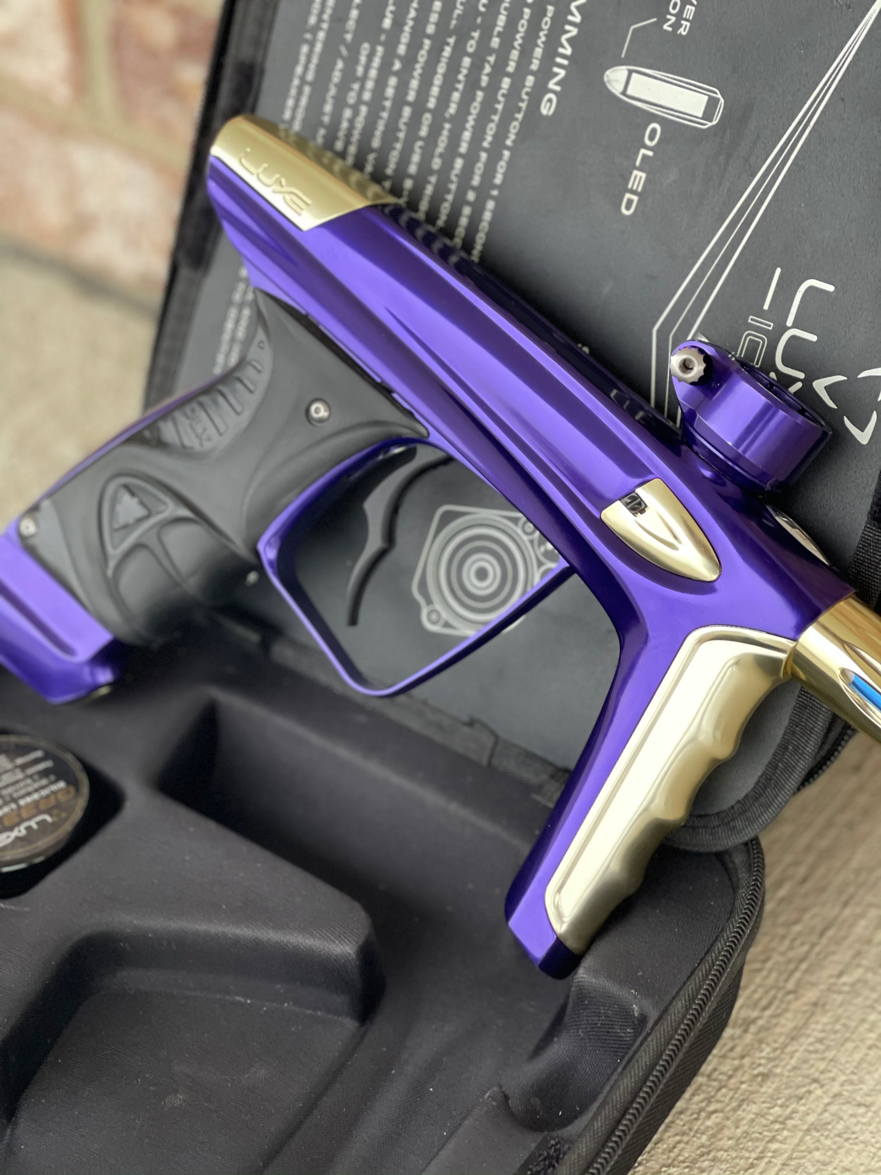 Used DLX Luxe Ice Paintball Gun - Gloss/Purple - Image 2