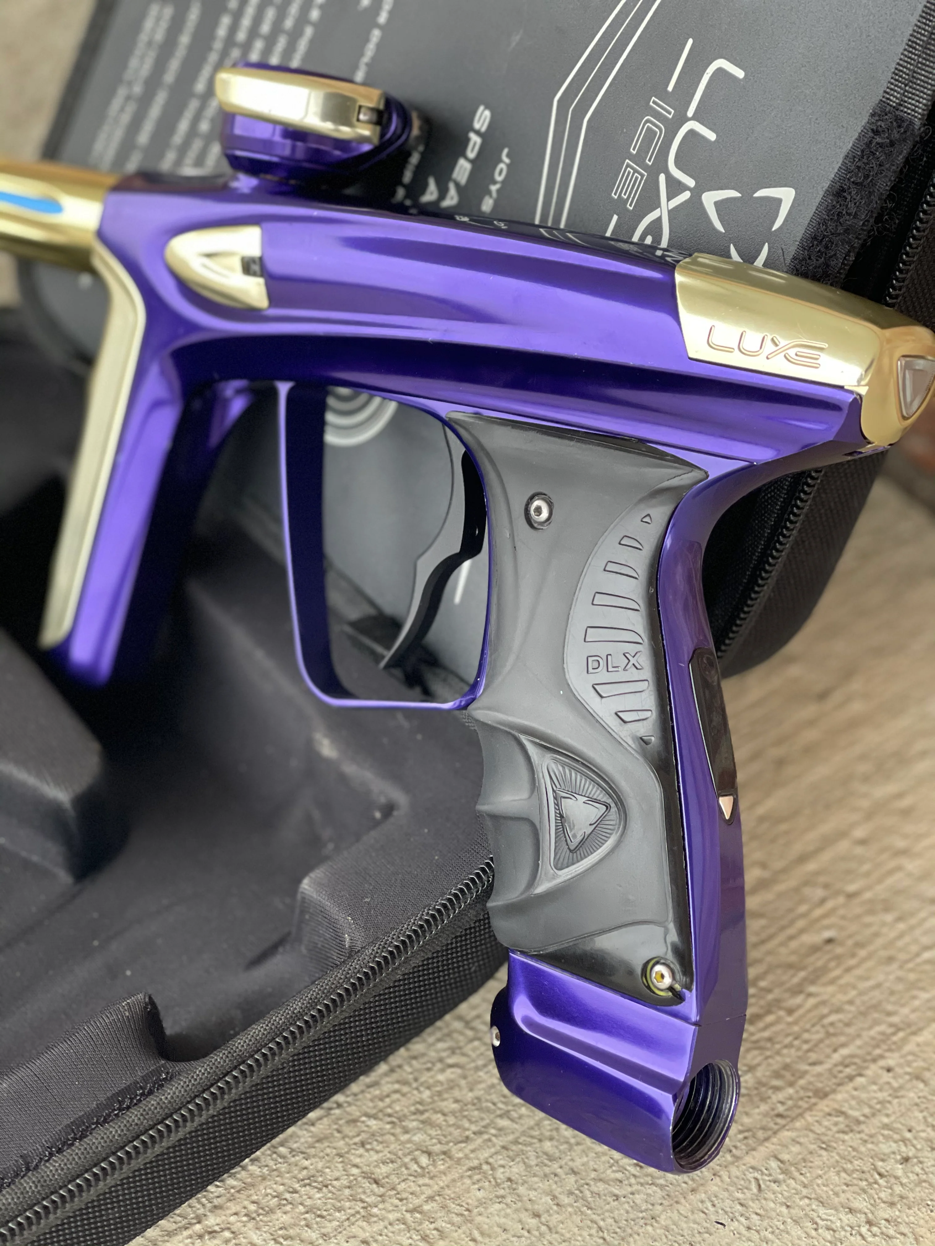 Used DLX Luxe Ice Paintball Gun - Gloss/Purple - Image 3