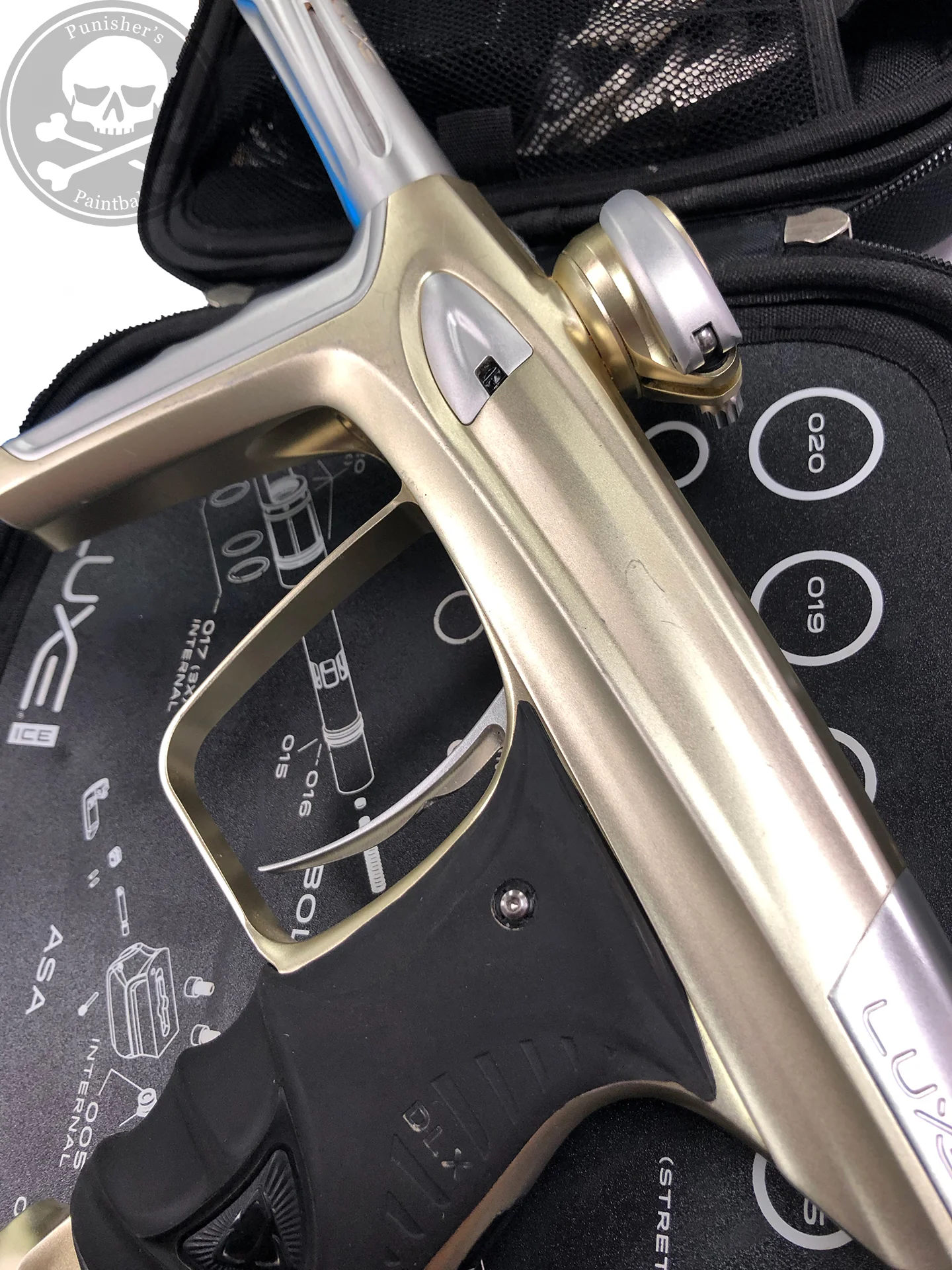Used DLX Luxe Ice Paintball Gun - Gold/Silver - Image 4