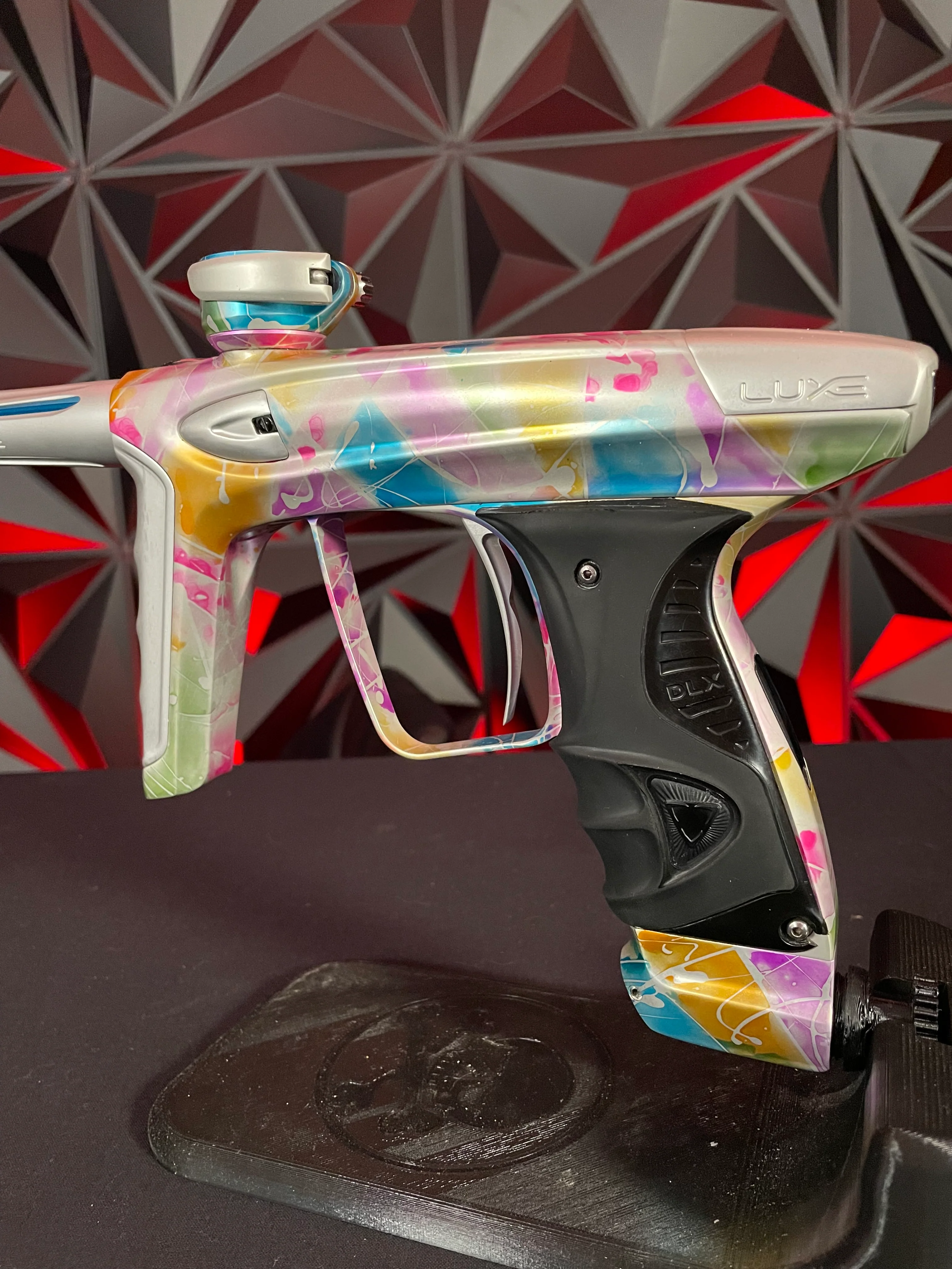 Used DLX Luxe ICE Paintball Gun - Multi-Color Splash w/ 4 Freak Inserts - Image 2