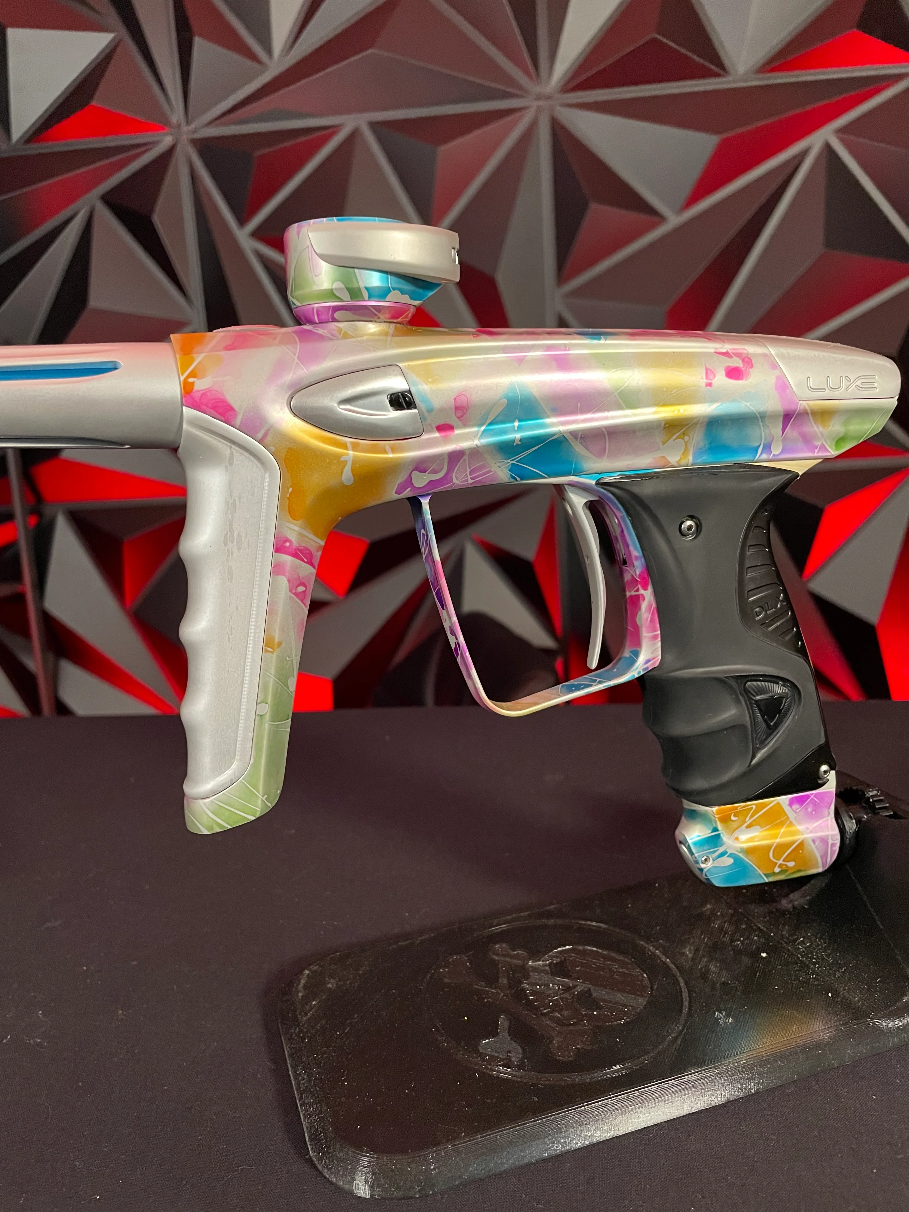 Used DLX Luxe ICE Paintball Gun - Multi-Color Splash w/ 4 Freak Inserts - Image 4