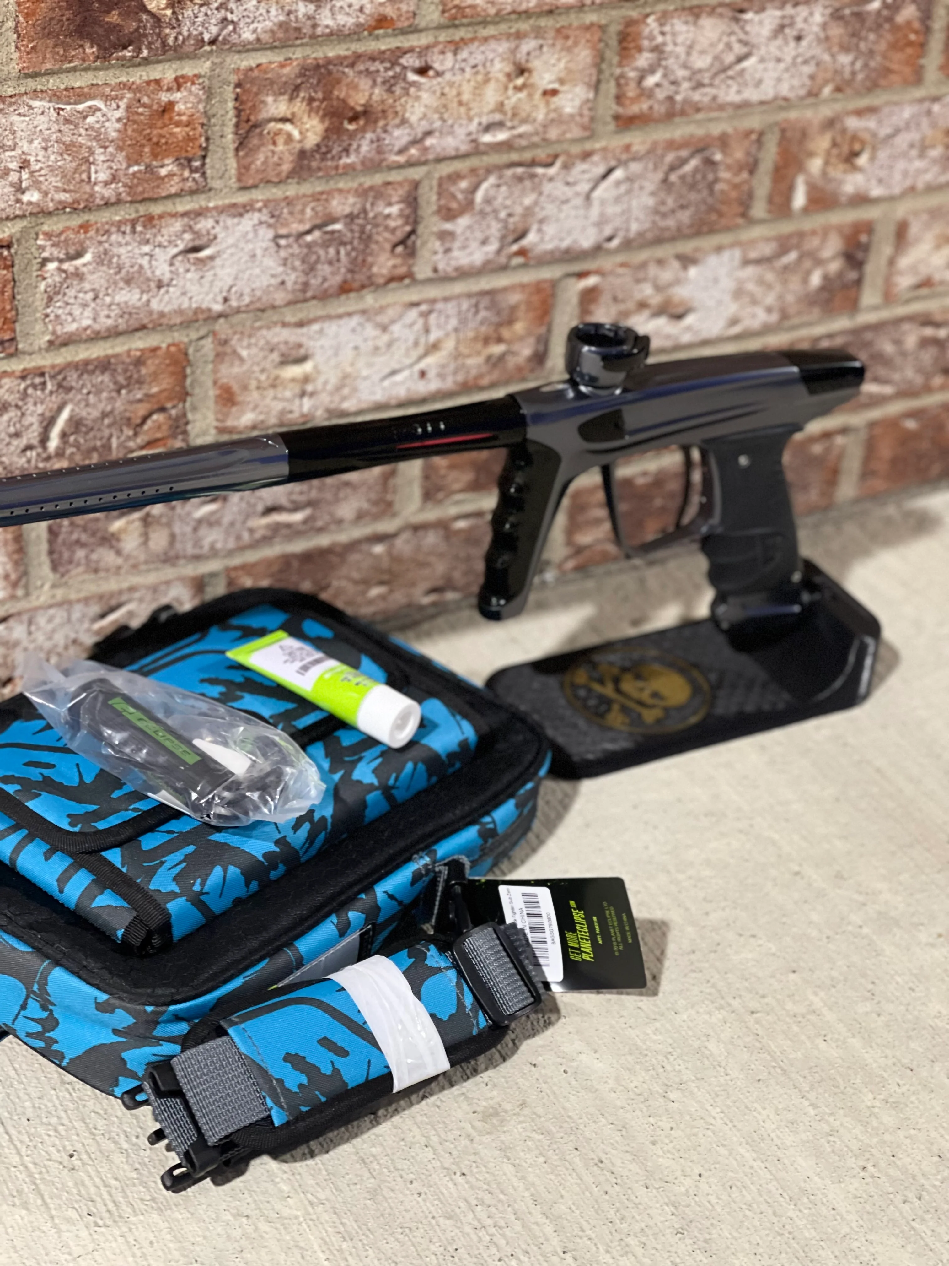 Used DLX Luxe X Paintball Gun - Pewter / Black - Image 7