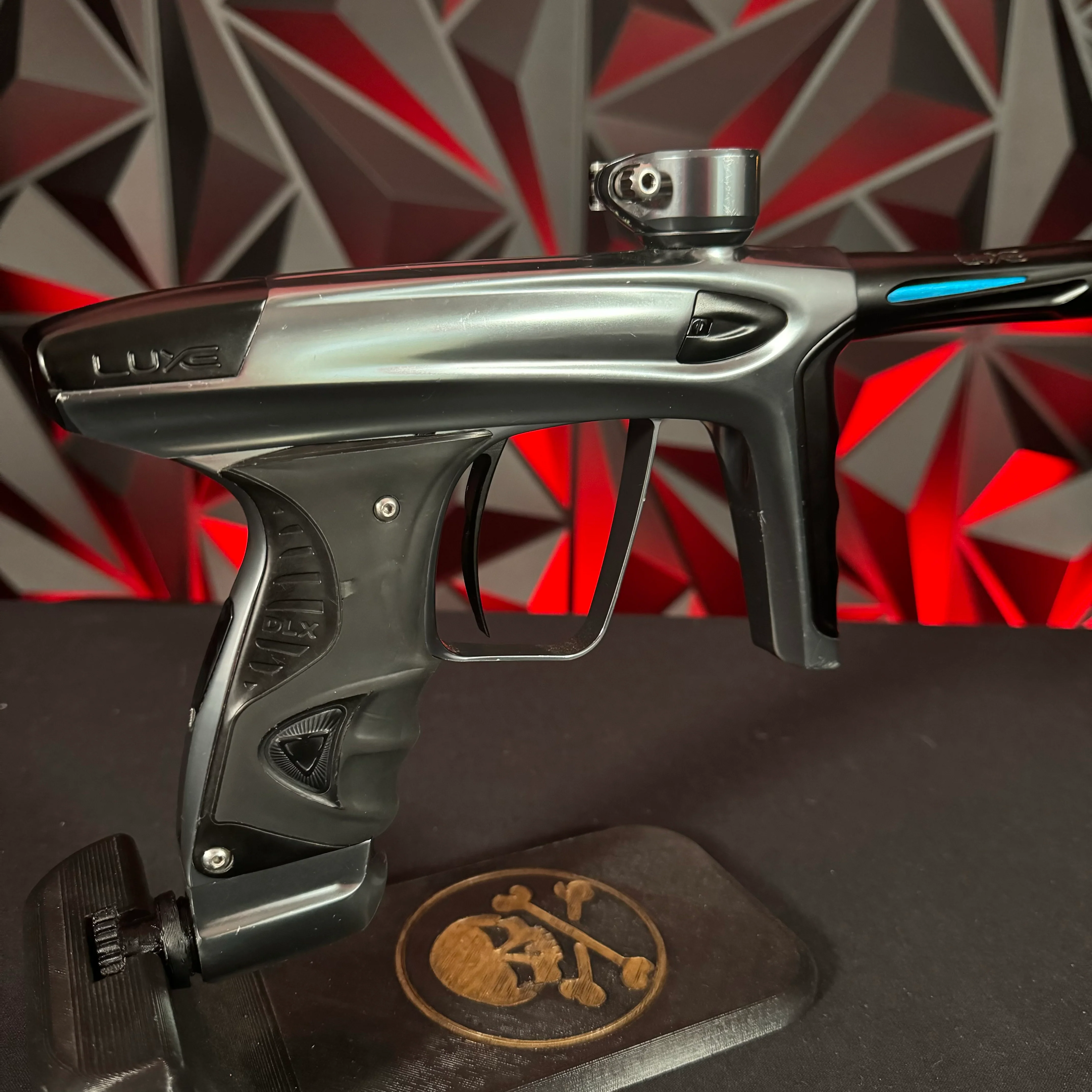 Used DLX Luxe ICE Paintball Gun - Polished Pewter w/ Dust Black Freak Barrel - Image 2