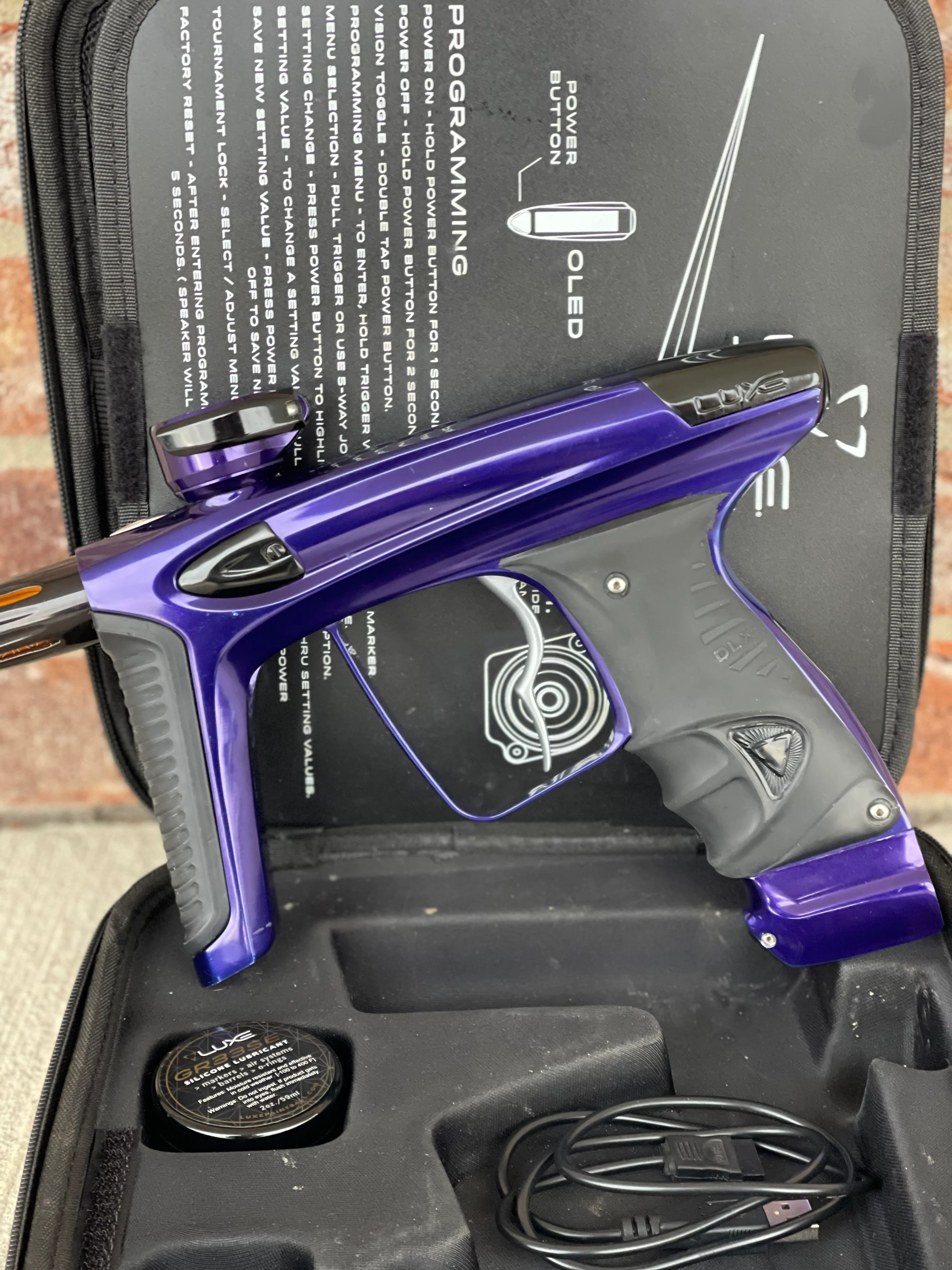 Used DLX Luxe Ice Paintball Gun - Purple / Black - Image 7