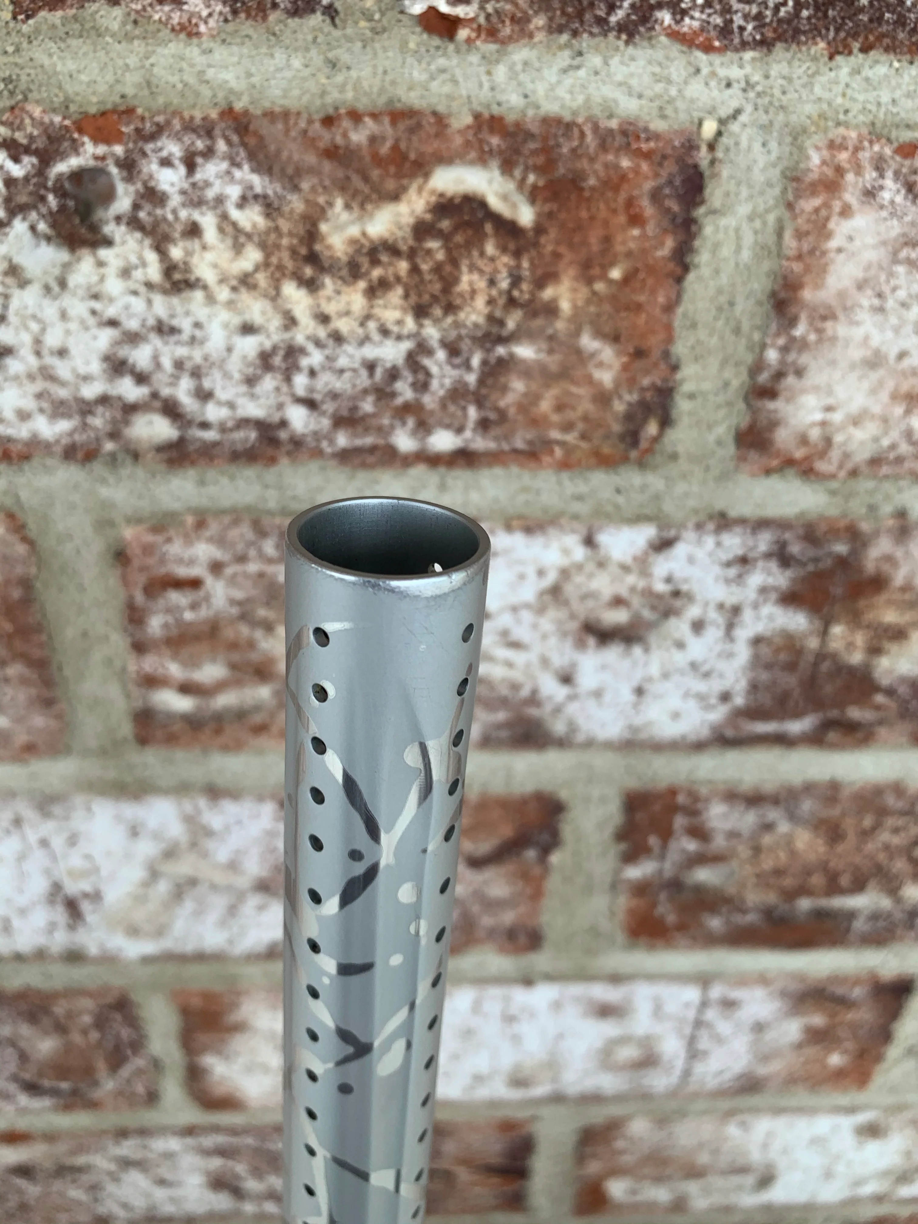 Used DLX Luxe Ice Paintball Gun - Silver 3D Splash - Image 6