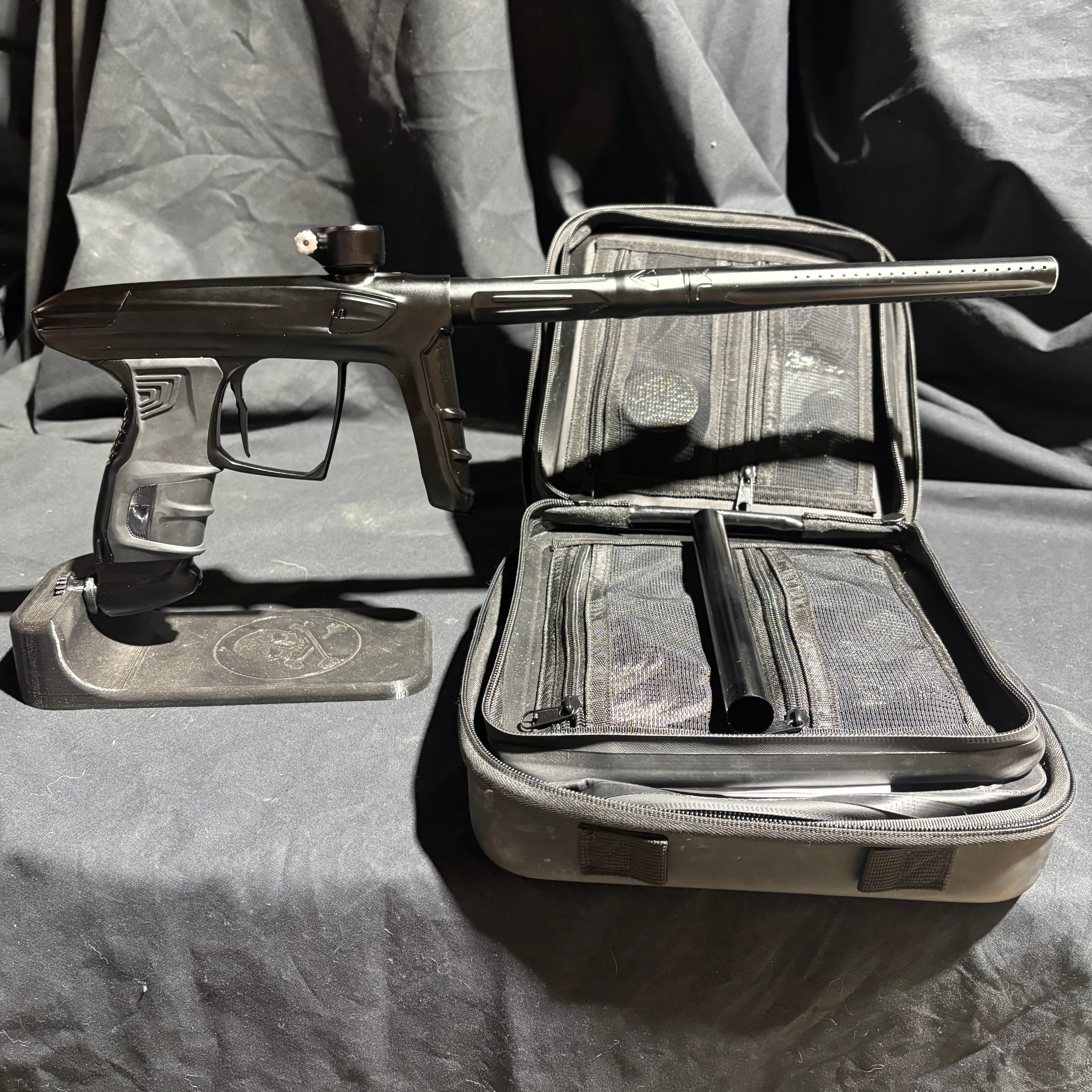 Used DLX Luxe IDOL Paintball Gun - Dust Black