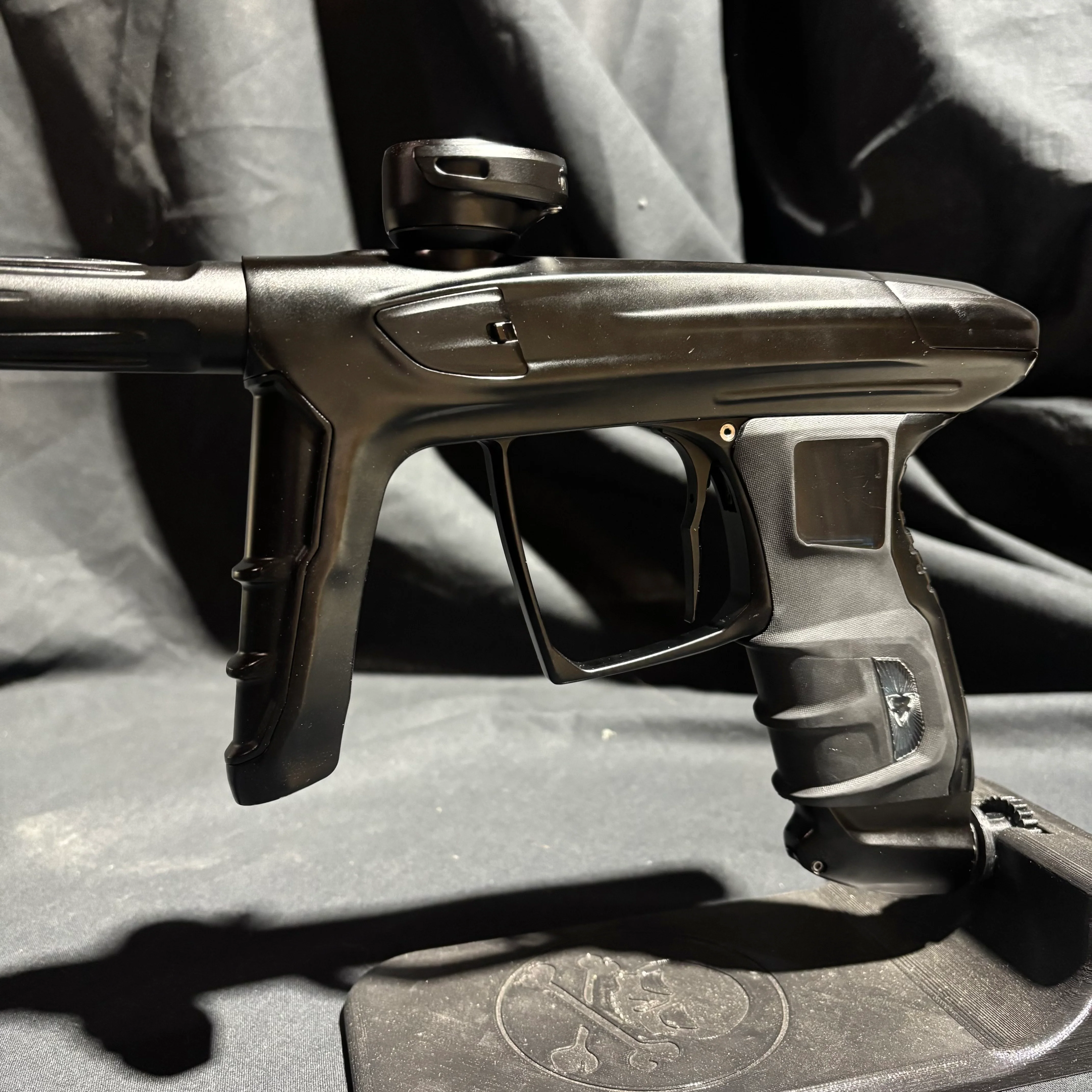 Used DLX Luxe IDOL Paintball Gun - Dust Black - Image 5