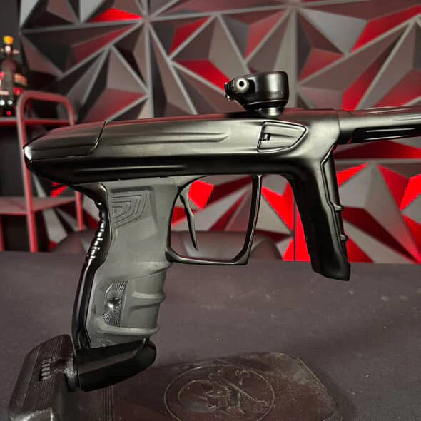 Used DLX Luxe IDOL Paintball Gun - Dust Black - Image 2