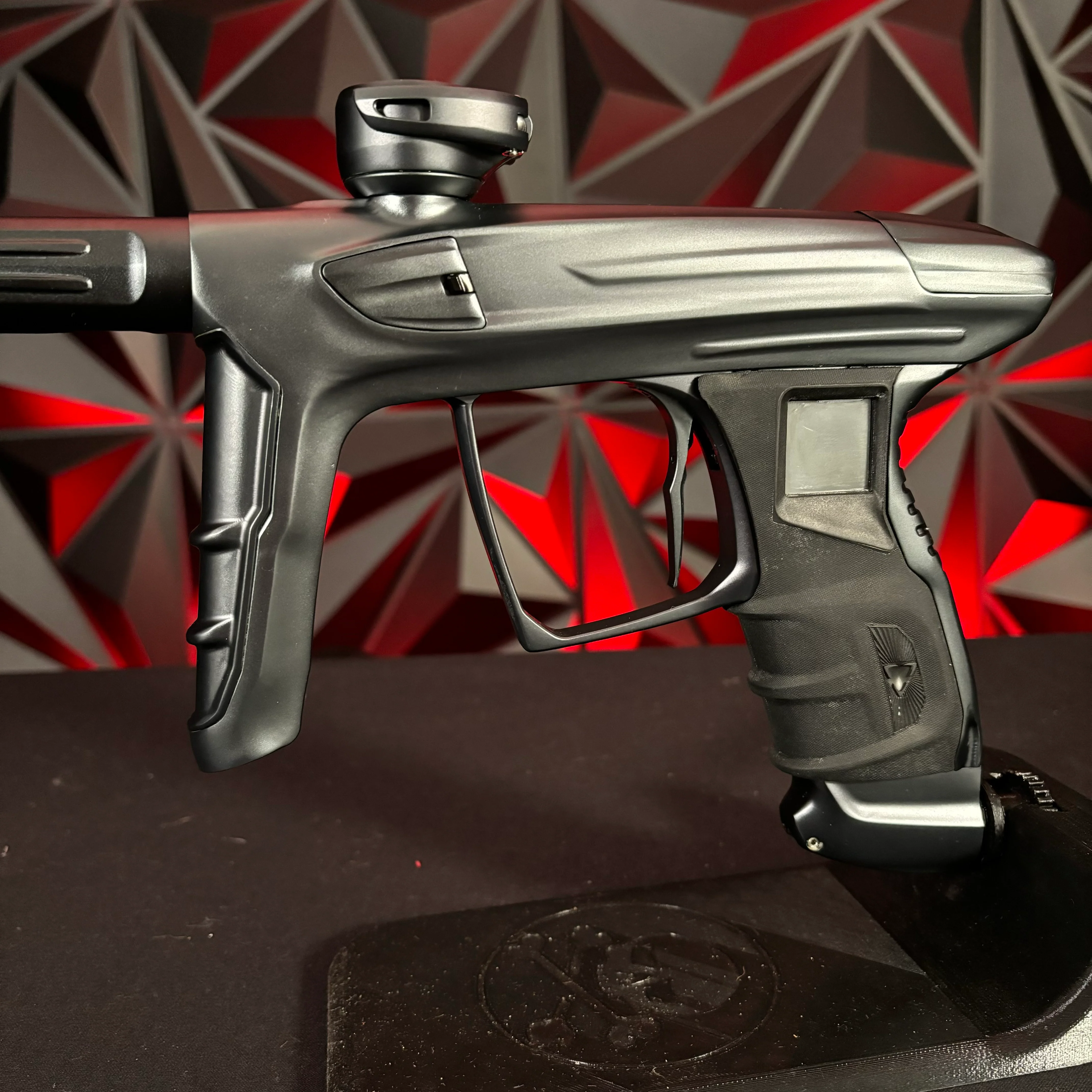 Used DLX Luxe IDOL Paintball Gun - Dust Pewter - Image 5