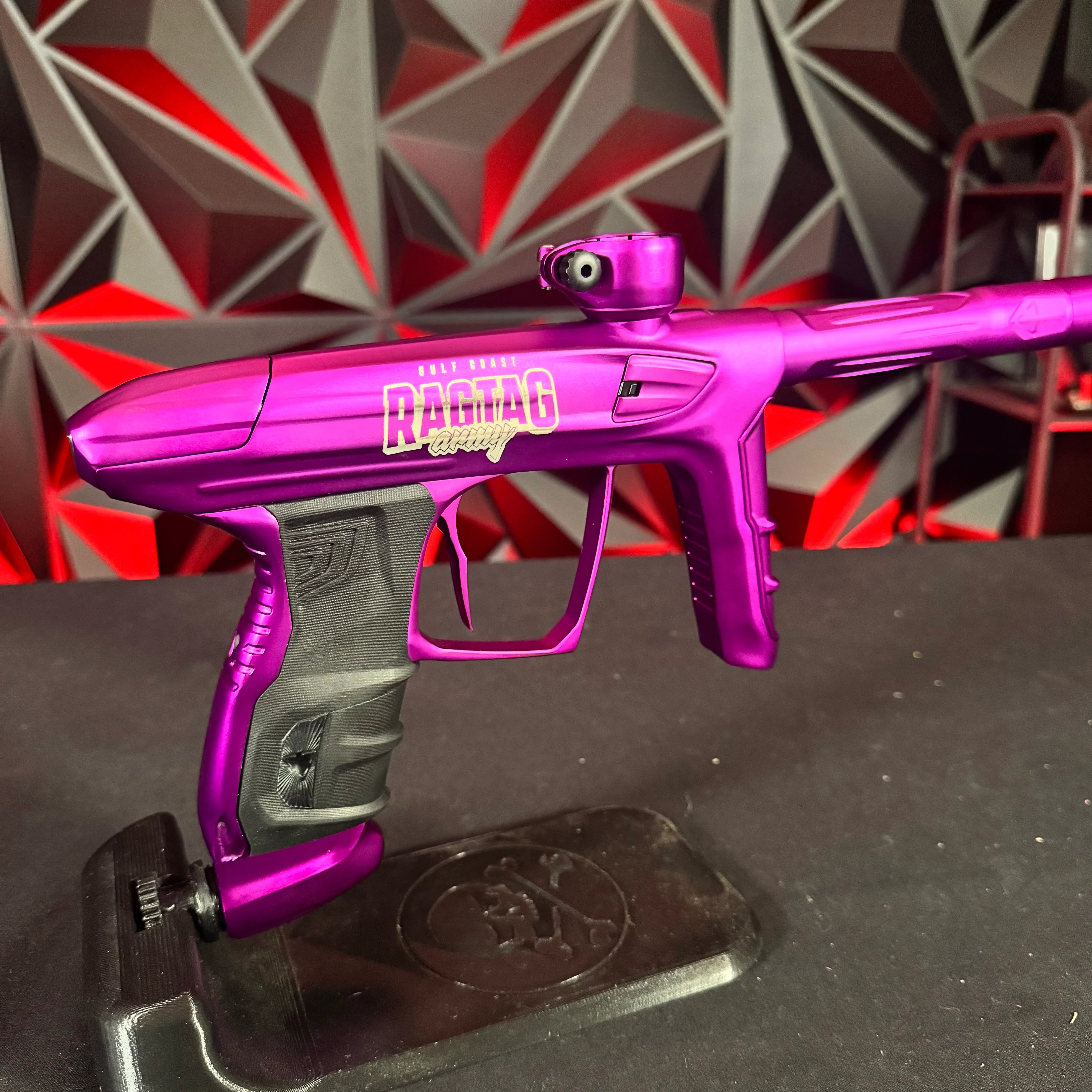 Used DLX Luxe IDOL Paintball Gun - Dust Purple "Rag Tag Army" - Image 2