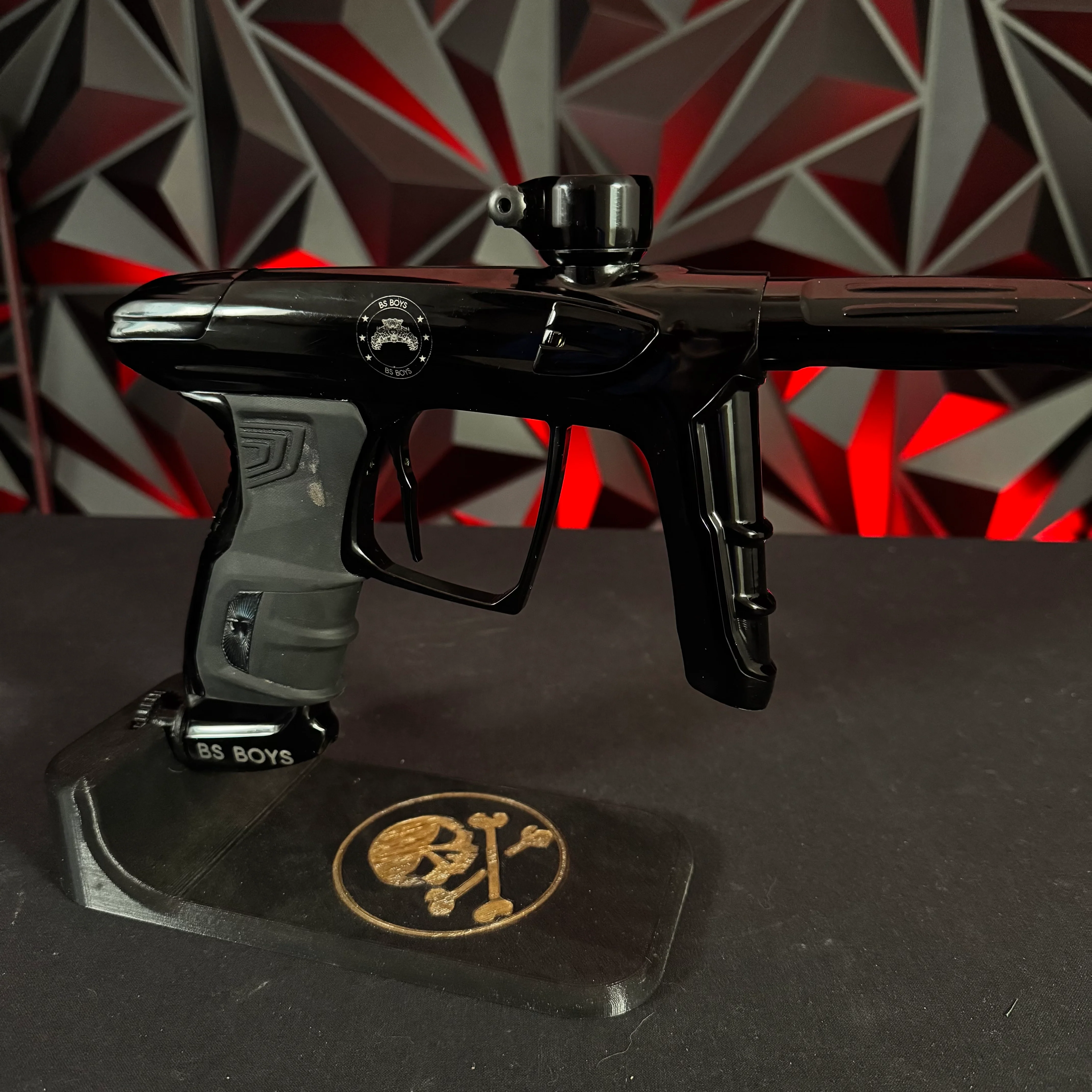 Used DLX Luxe IDOL Paintball Gun - Polished Black - Laser Engraved BS Boys - Image 4