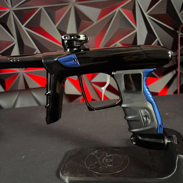 Used DLX Luxe IDOL Paintball Gun - Polished Black/Blue w/New Grips - Image 4