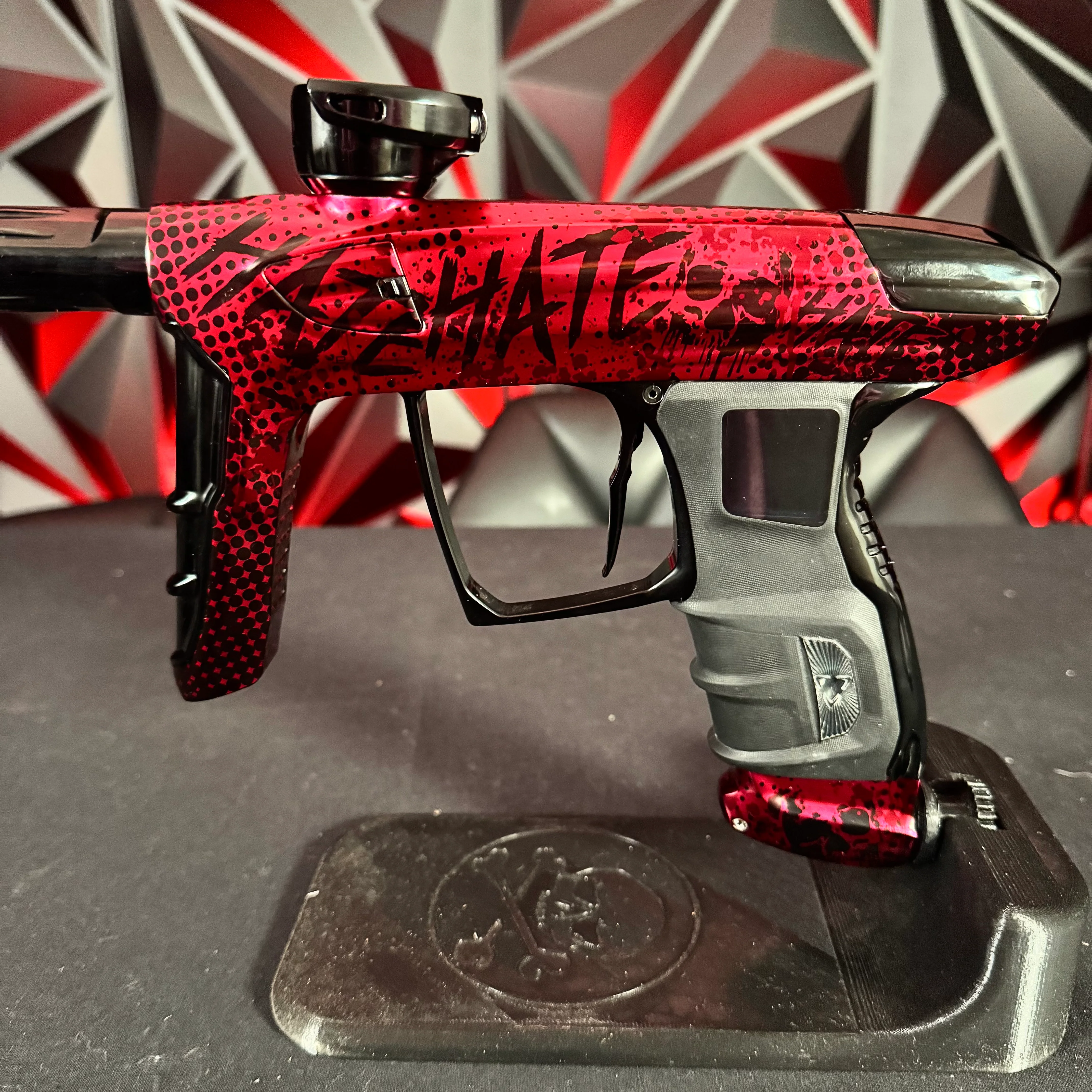 Used DLX Luxe IDOL Paintball Gun - Polished Red/Polished Black Limited Edition HATE - Image 7