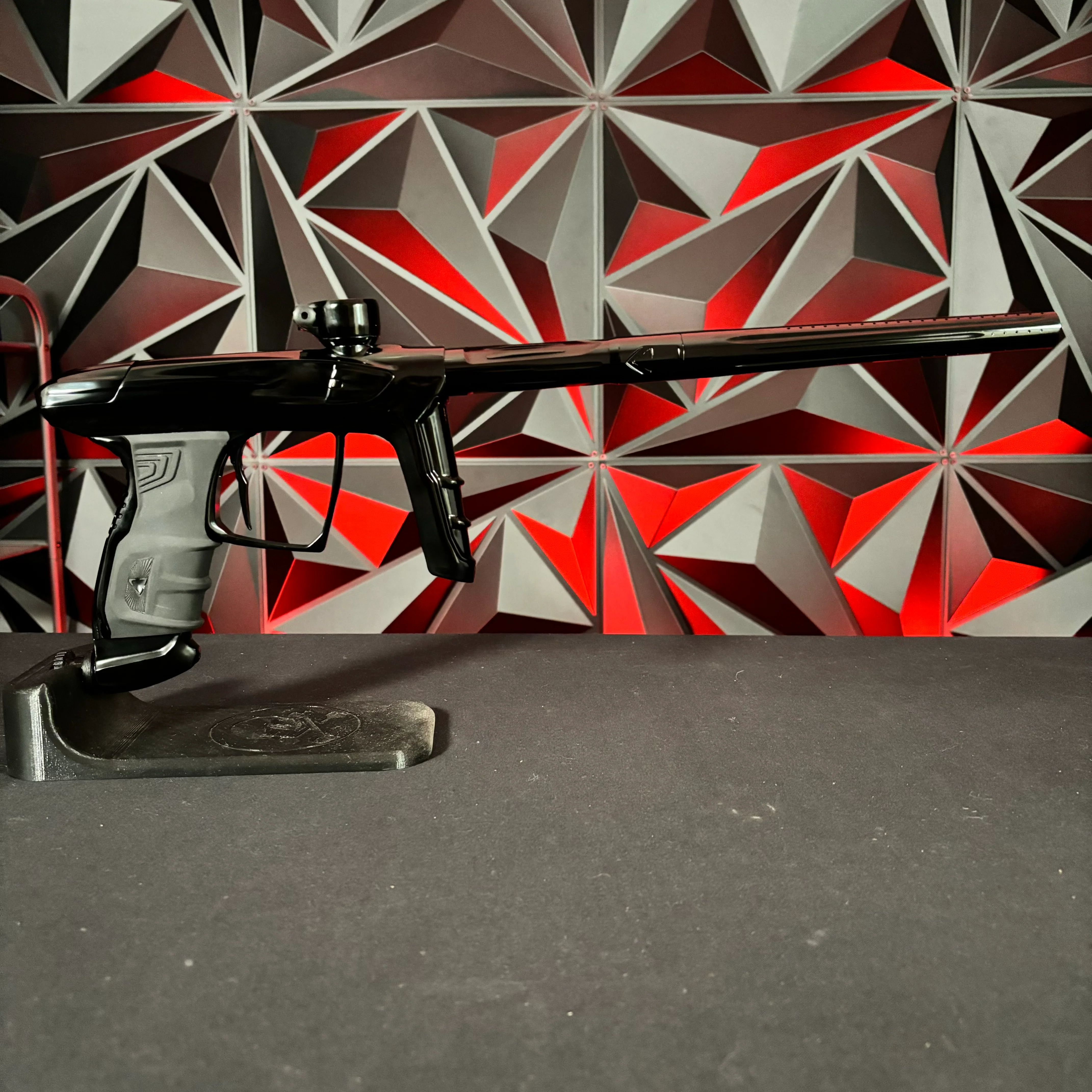 Used DLX Luxe IDOL Paintball Marker - Polished Black - Image 6