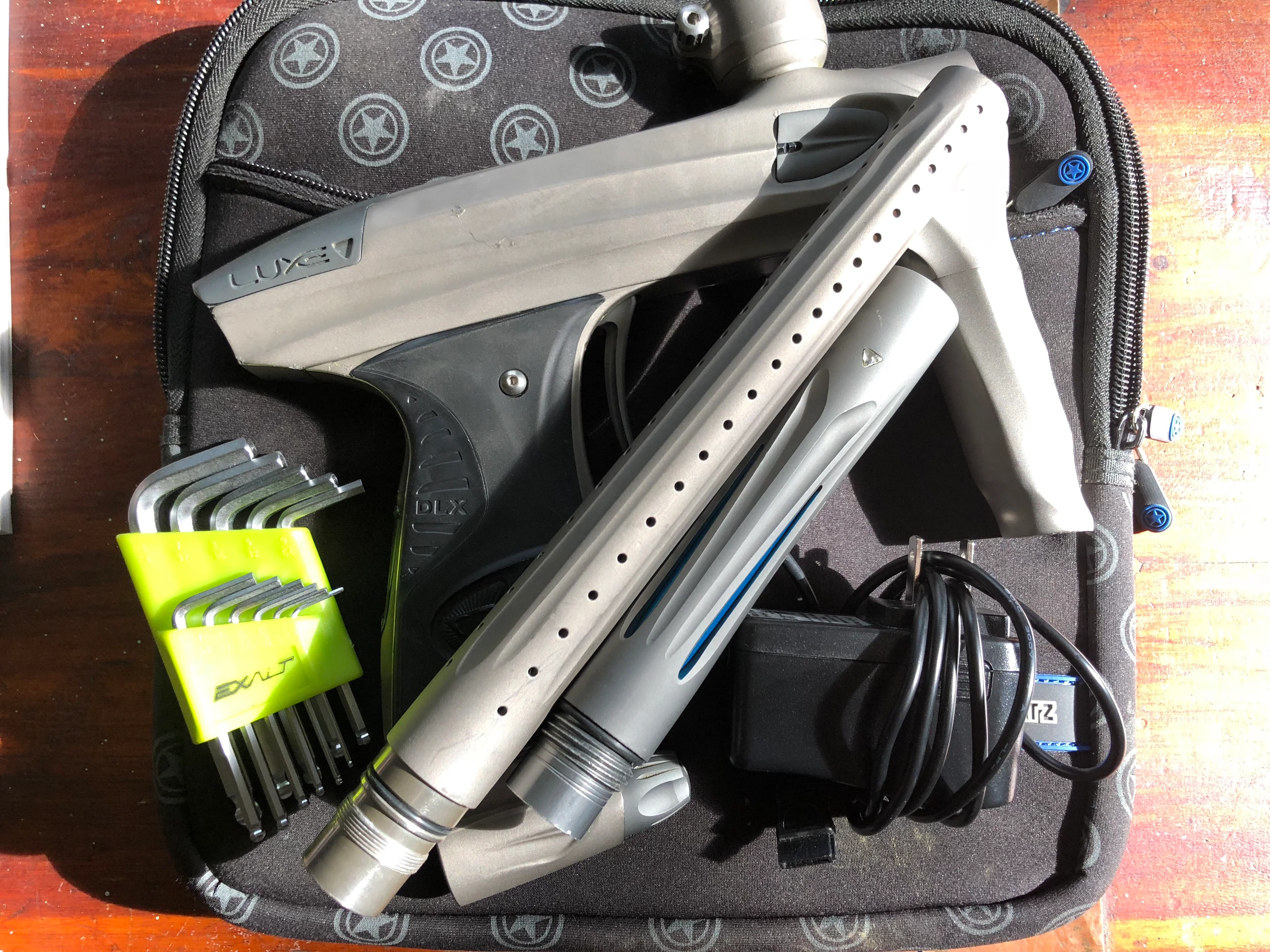 Used Dlx Luxe Oled 1 of 1 full ice coating - bolt and body - Image 4