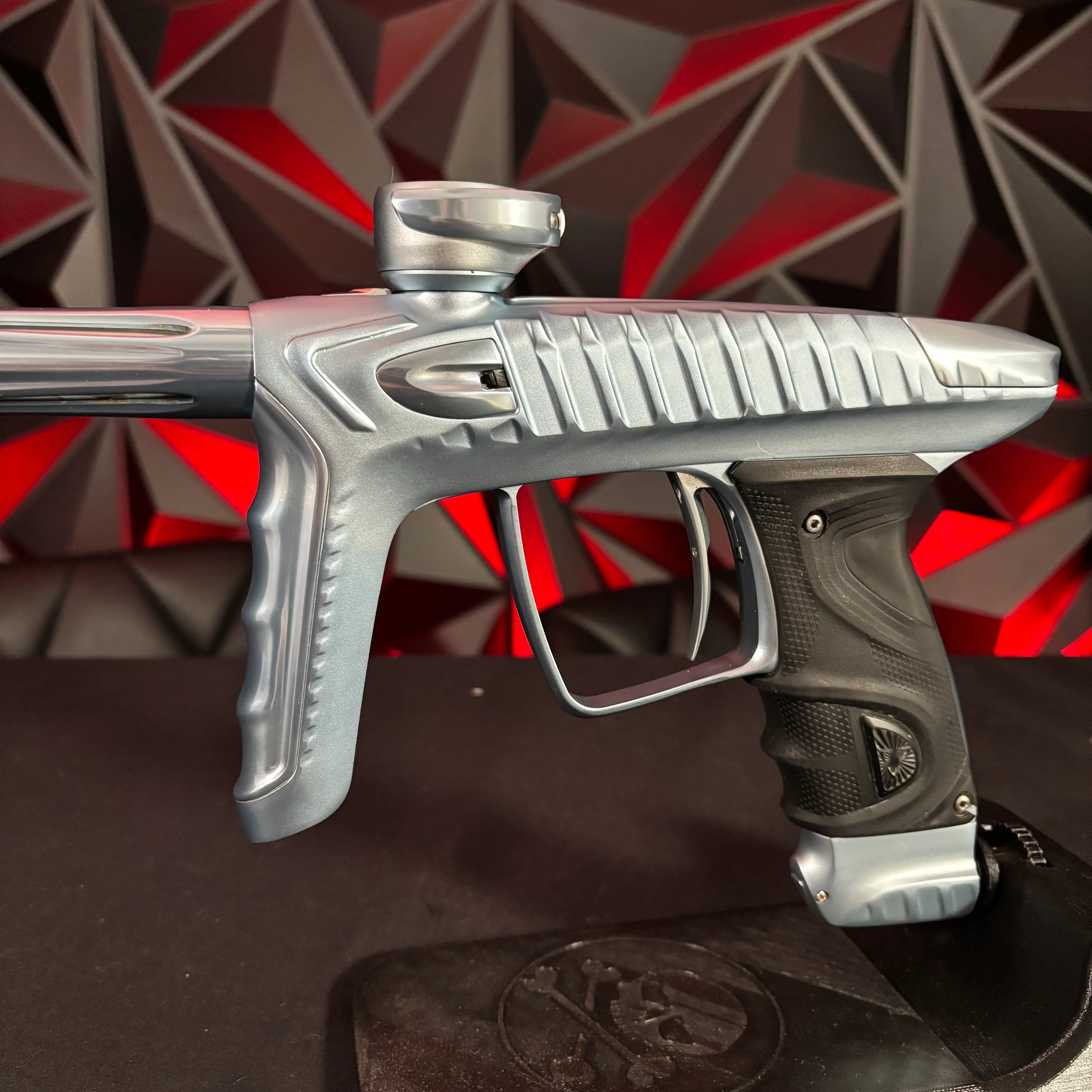 Used DLX LUXE "Project" TM40 Paintball Gun - Steel Blue w/ Matching Mech Frame - Image 5
