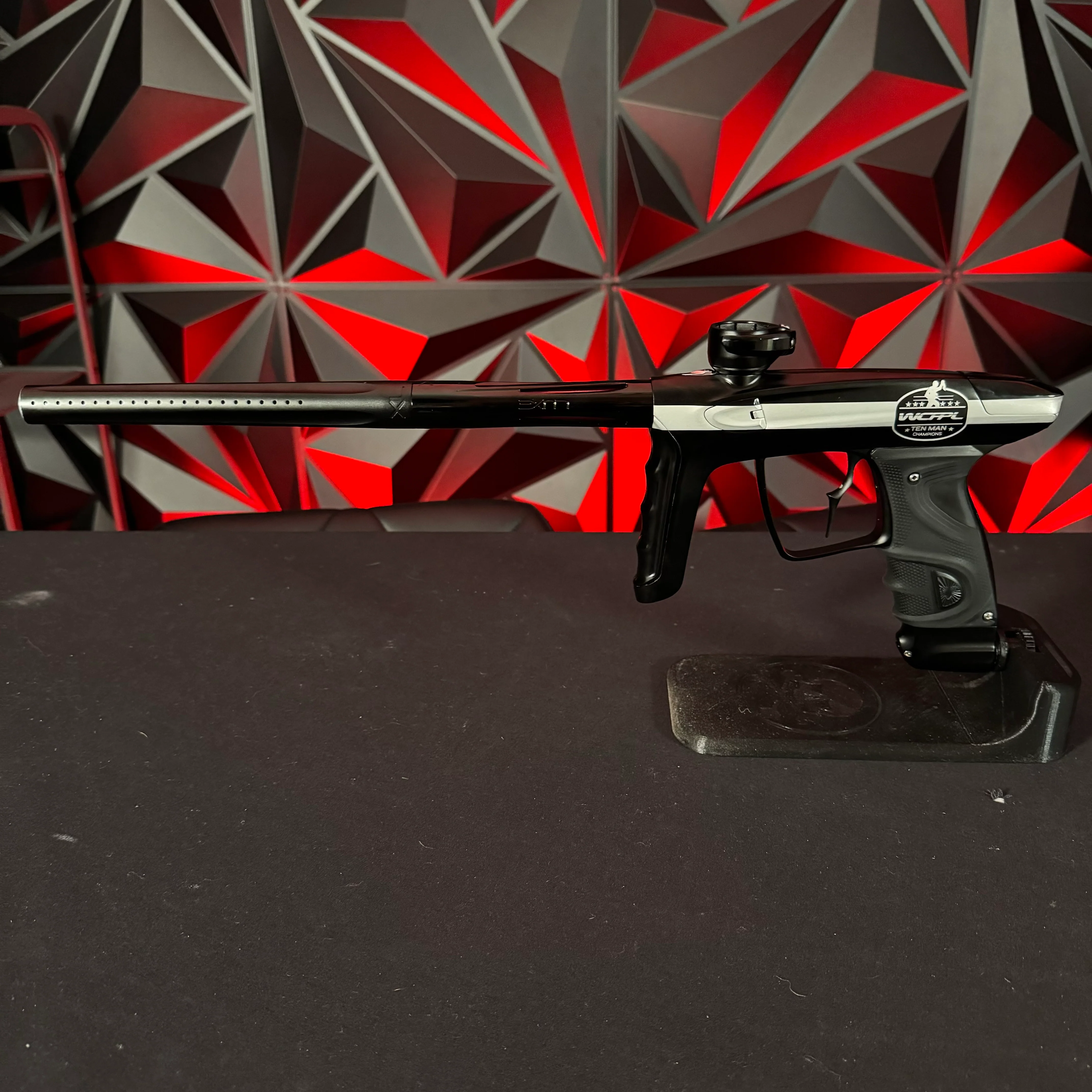 Used DLX Luxe TM40 Paintball Gun - Lazer Engraved WCPPL Ten Man Edition (Dust Black / Gloss Black) w/Black Infamous Trigger - Image 7