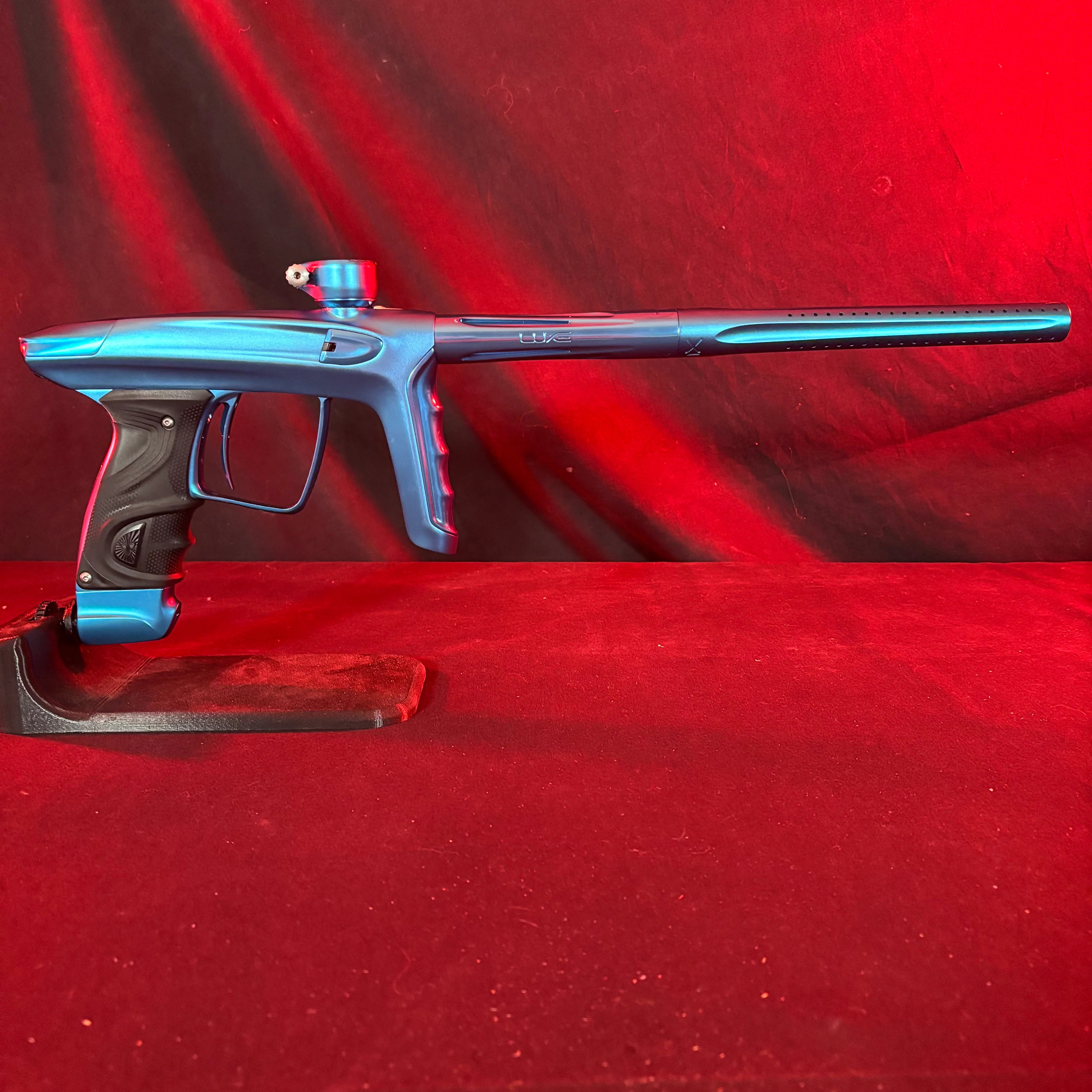 Used DLX Luxe TM40 Paintball Gun - Dust Blue/Polished Blue - Image 6