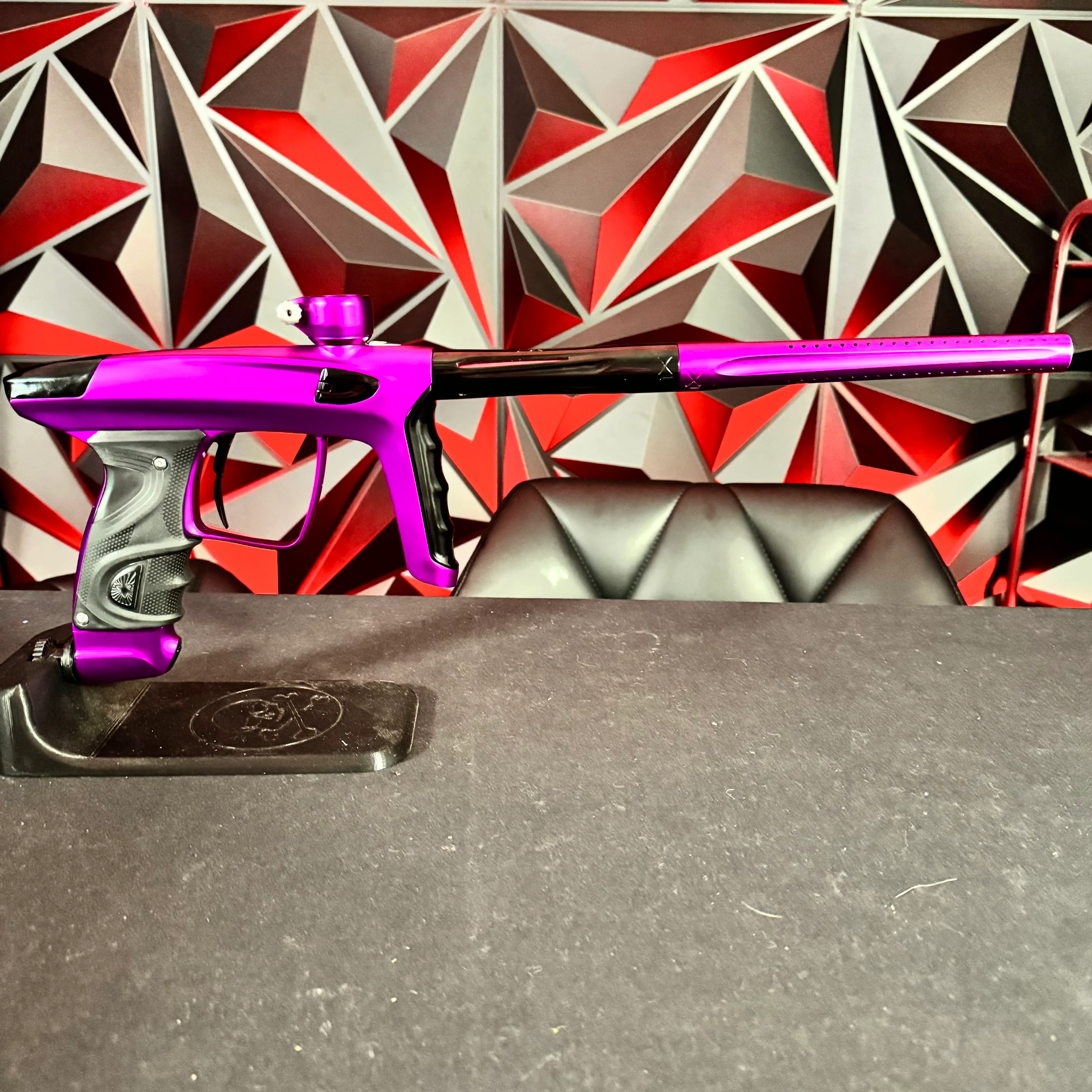 Used DLX Luxe TM40 Paintball Gun - Dust Purple/Polished Black - Image 6