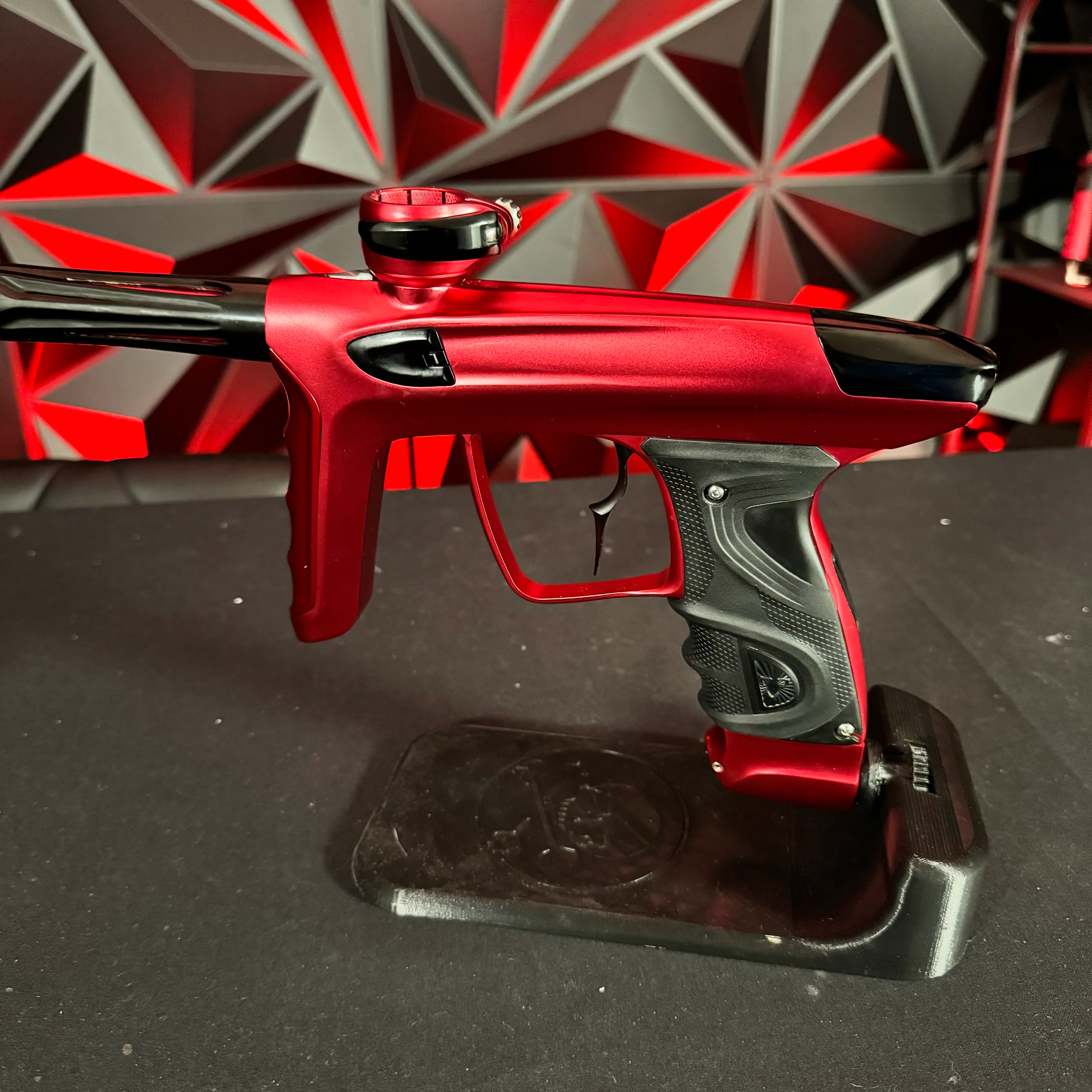 Used DLX Luxe TM40 Paintball Gun- Dust Red/Polished Black w/Infamous Deuce Trigger - Image 3