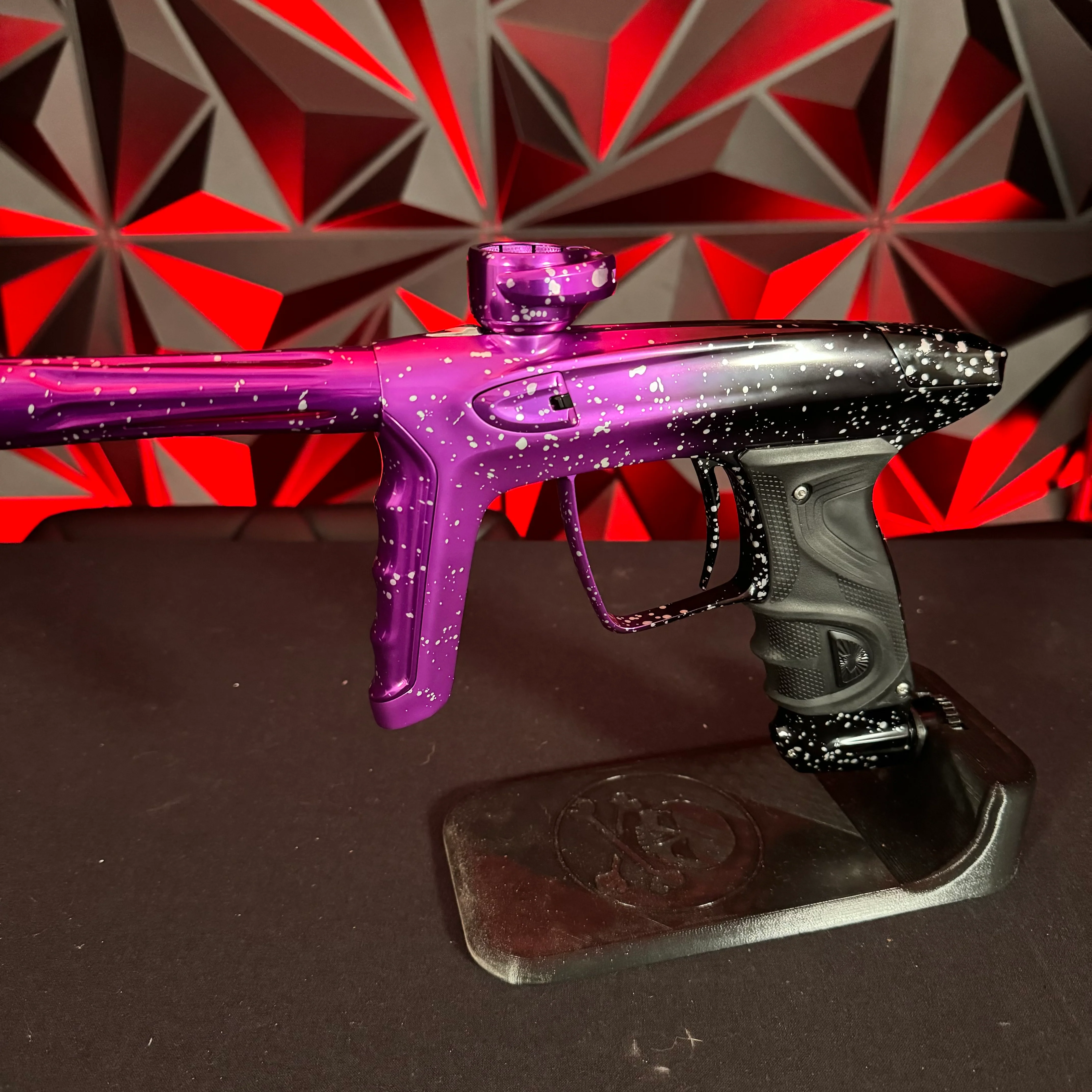 Used DLX Luxe TM40 Paintball Gun - LE Nebula Speckled Black/Purple Fade - Image 5