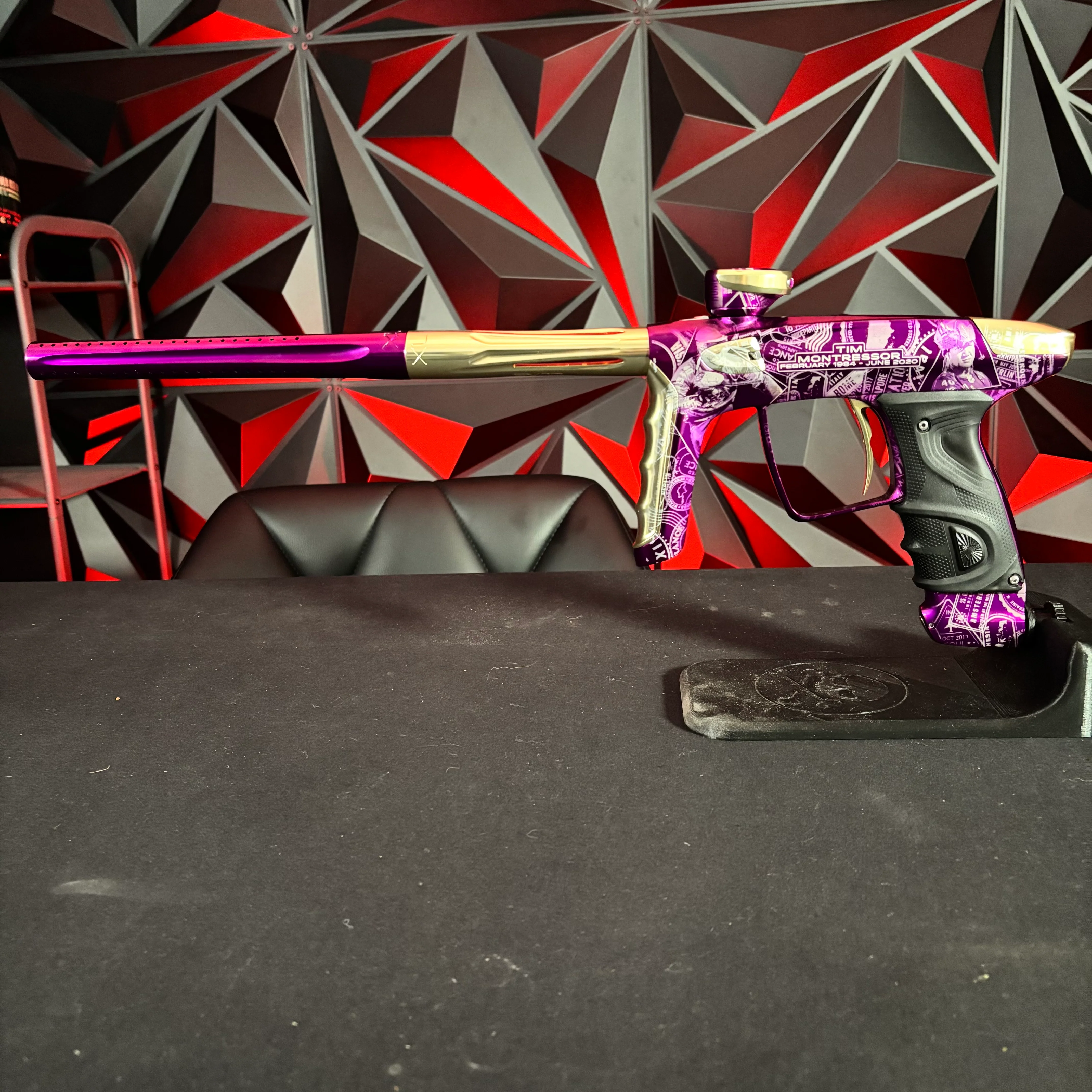 Used DLX Luxe TM40 Paintball Gun - LE Tim Montressor - Image 7