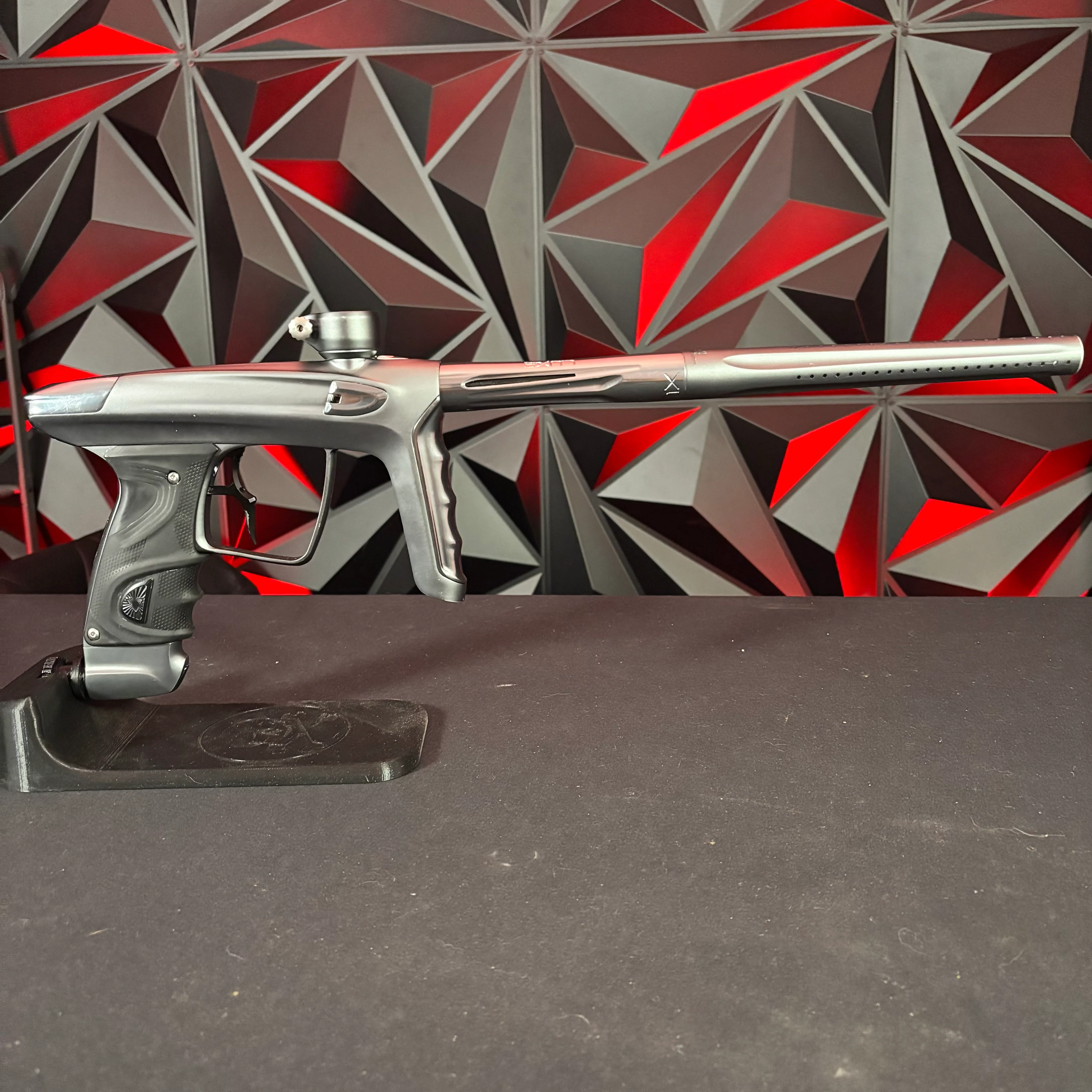 Used DLX Luxe TM40 Paintball Gun - Dust Pewter/ Polished Pewter - Image 6