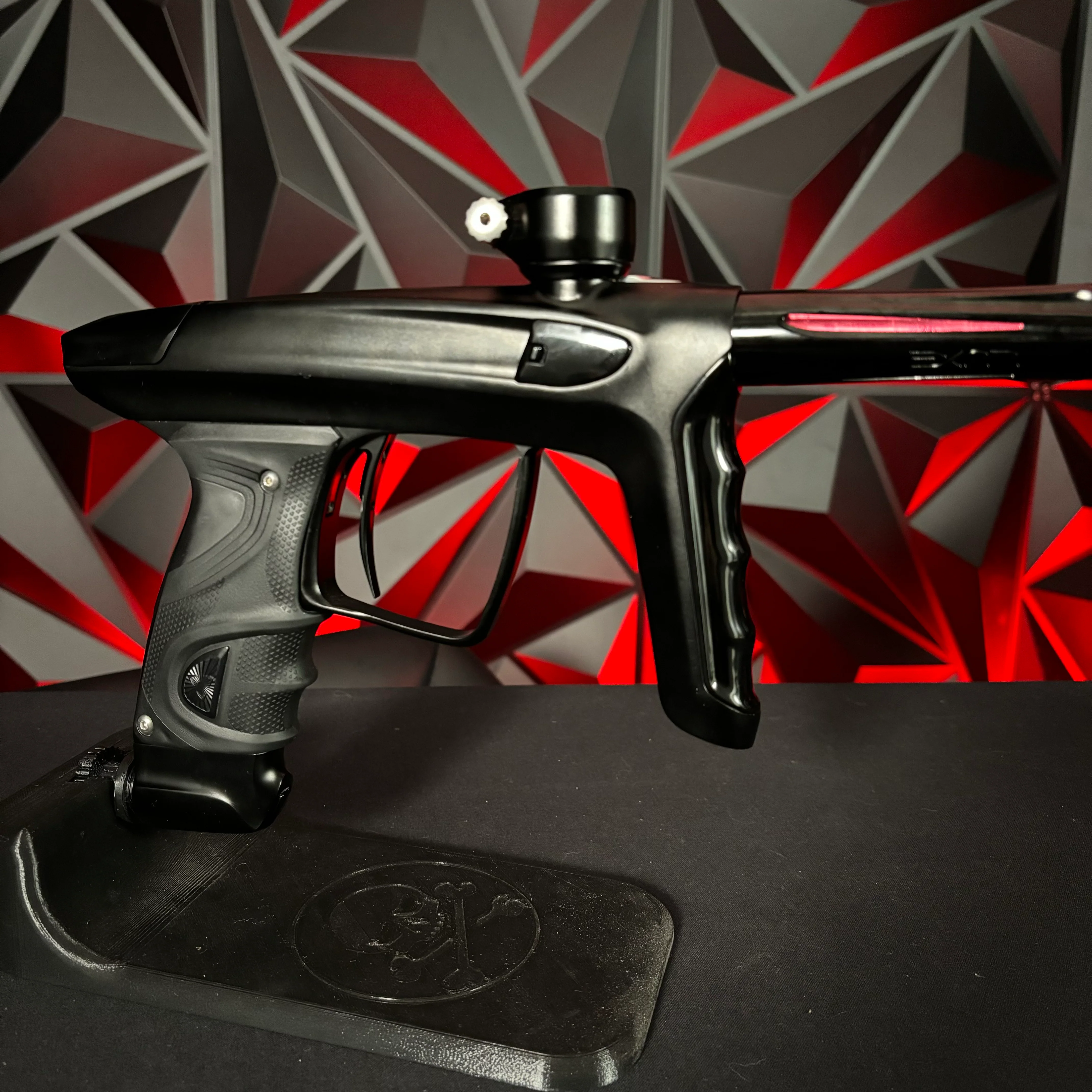 Used DLX Luxe TM40 Paintball Marker - Dust Black/Polished Black - Image 4